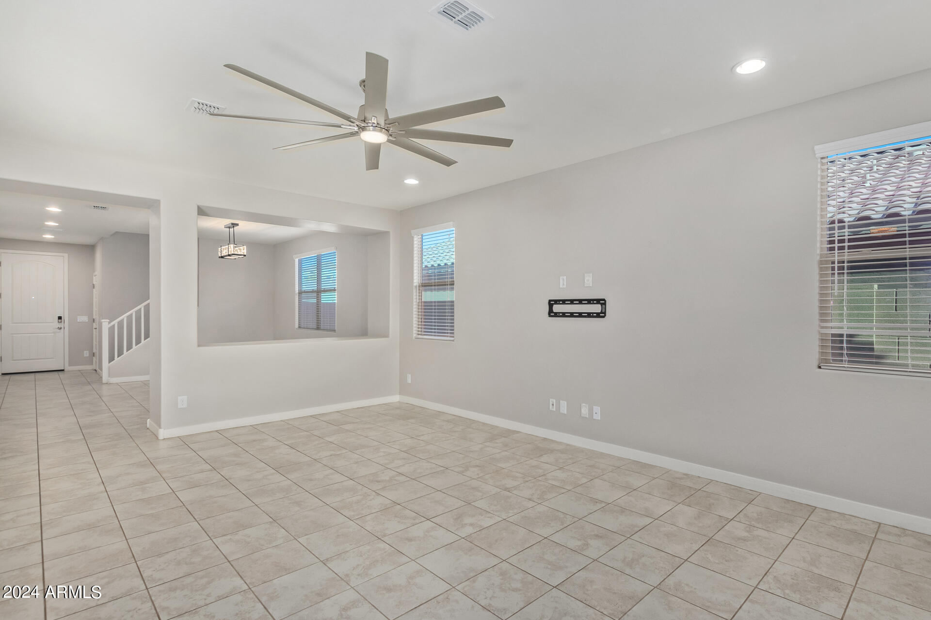 2927 W WESTLAND Road