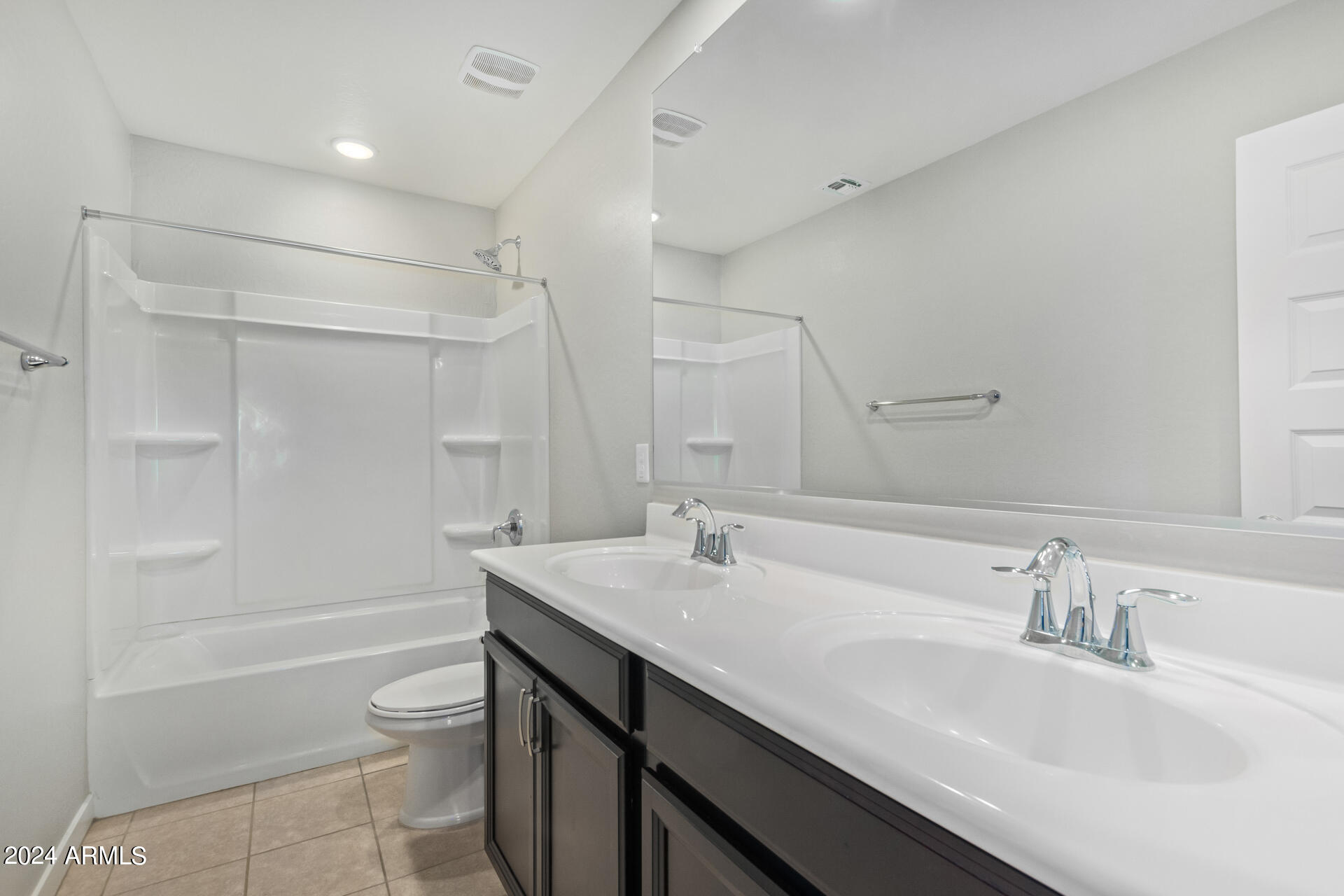 2927 W WESTLAND Road