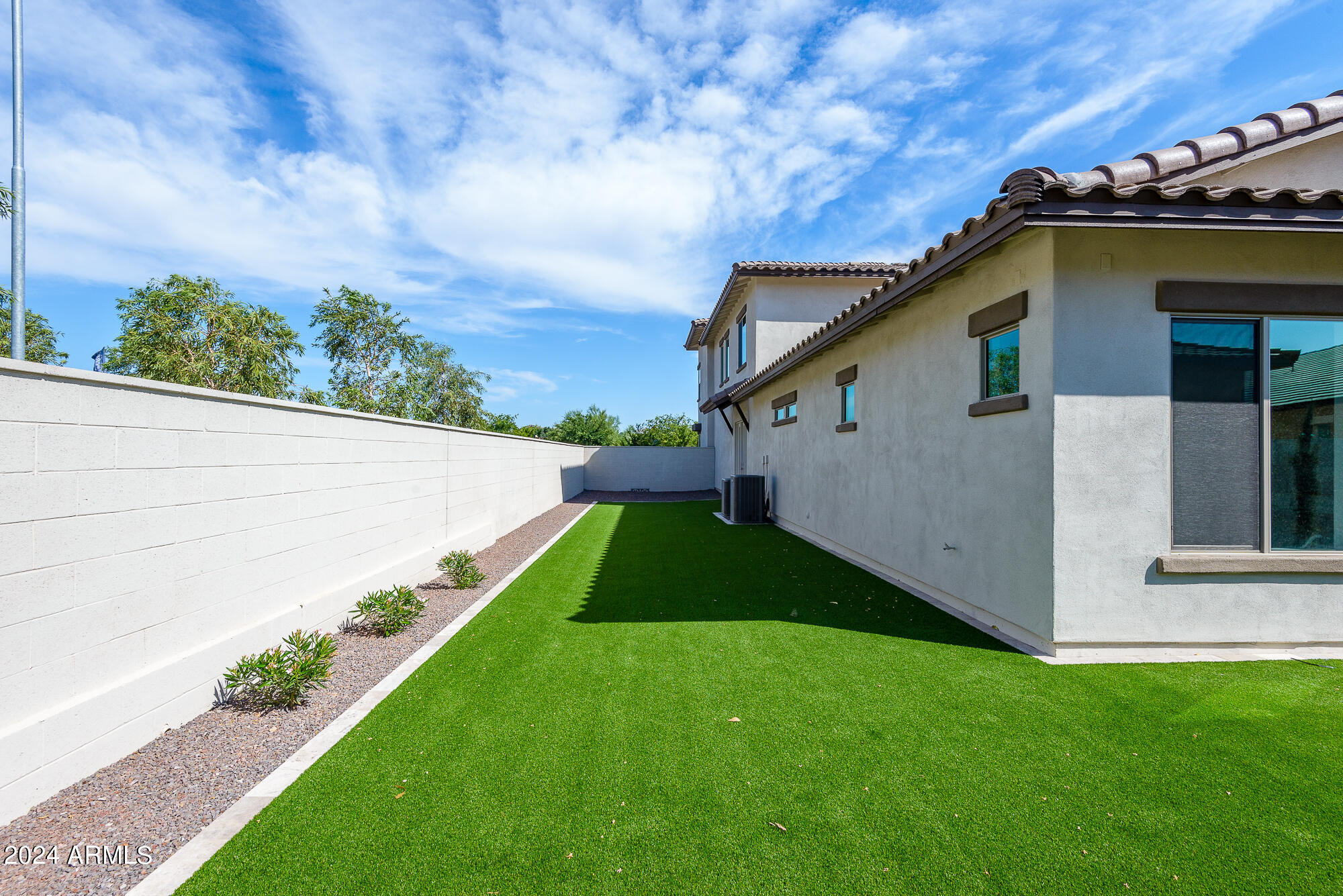 2026 W UNION PARK Drive