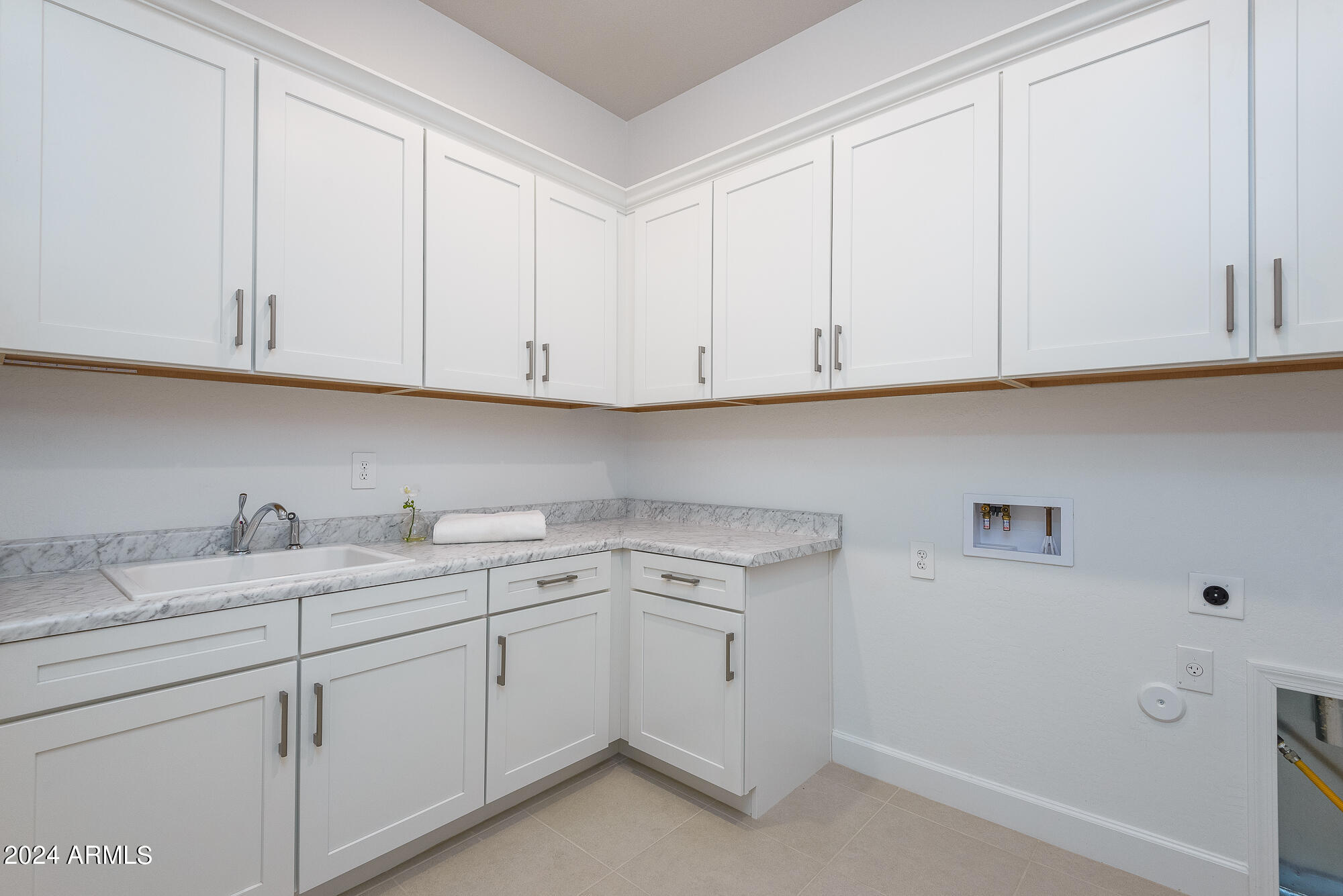 2026 W UNION PARK Drive