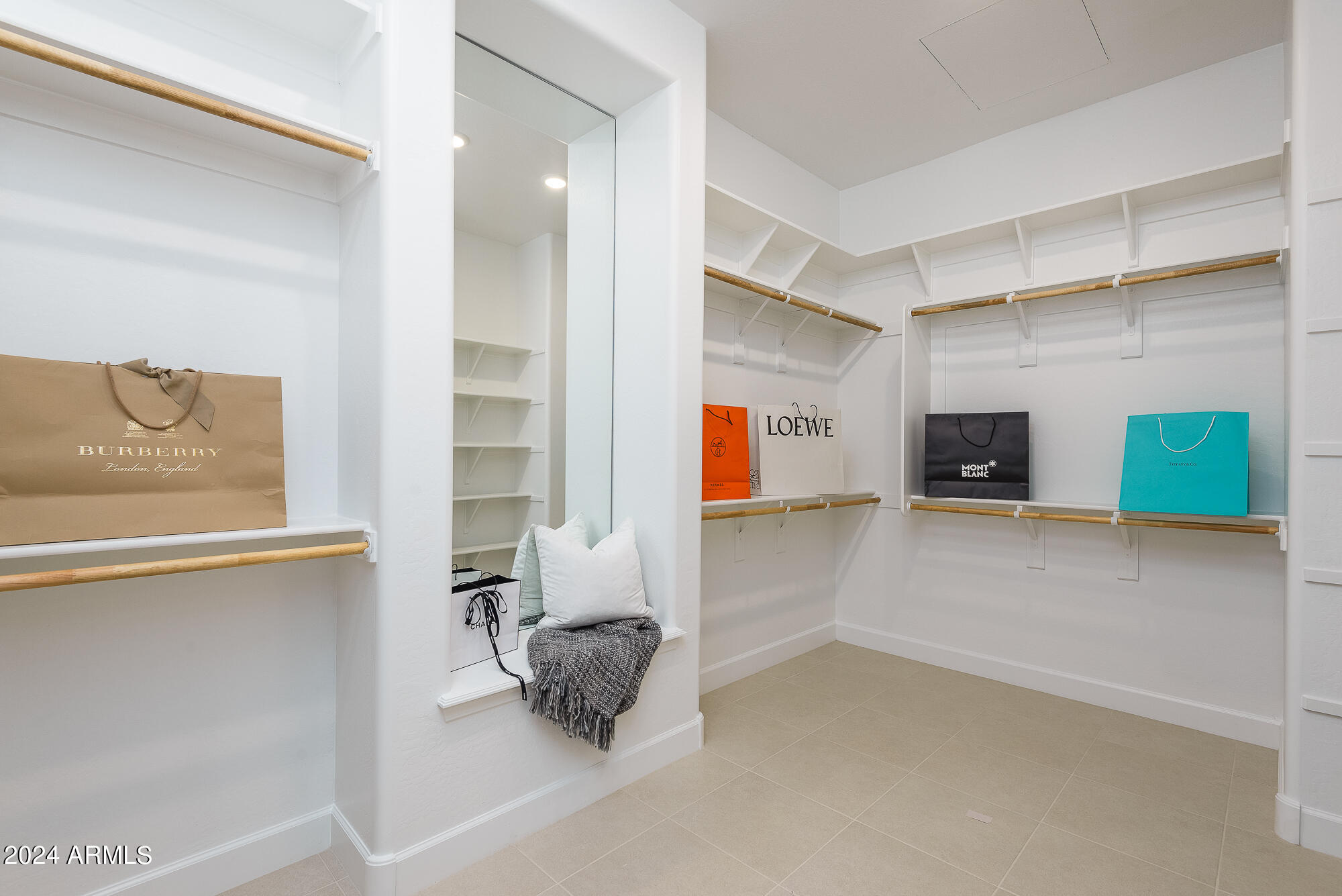 2026 W UNION PARK Drive