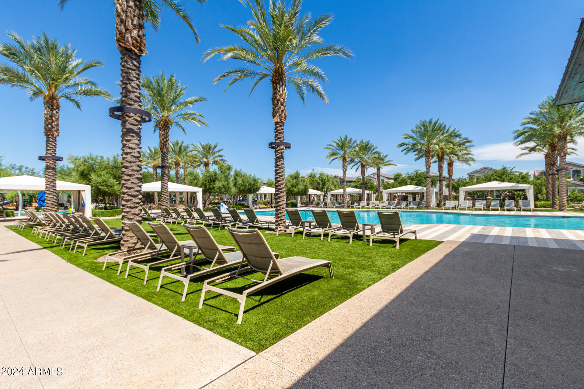 2026 W UNION PARK Drive