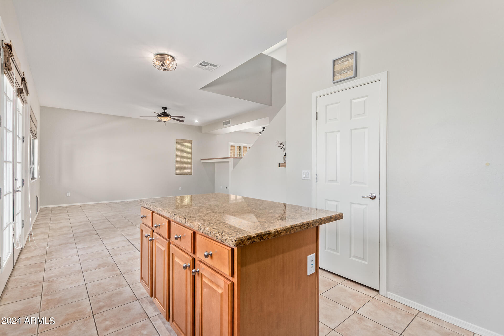 1988 W PERIWINKLE Way