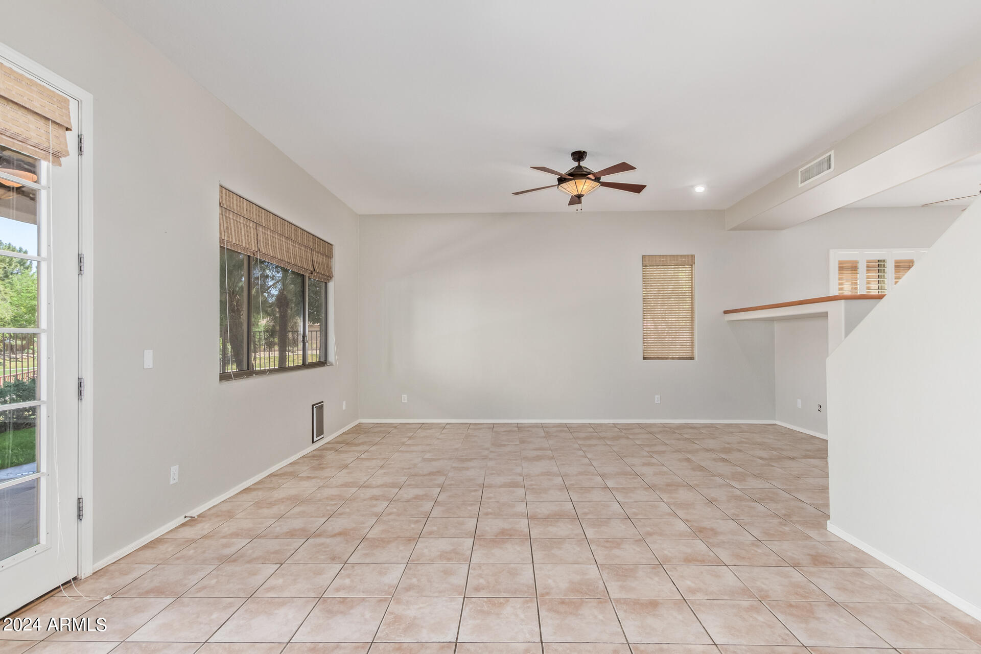 1988 W PERIWINKLE Way