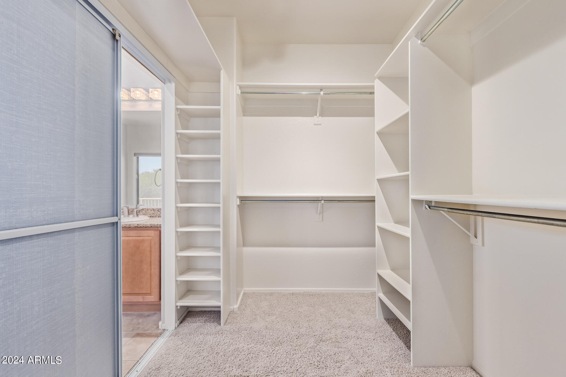 1988 W PERIWINKLE Way