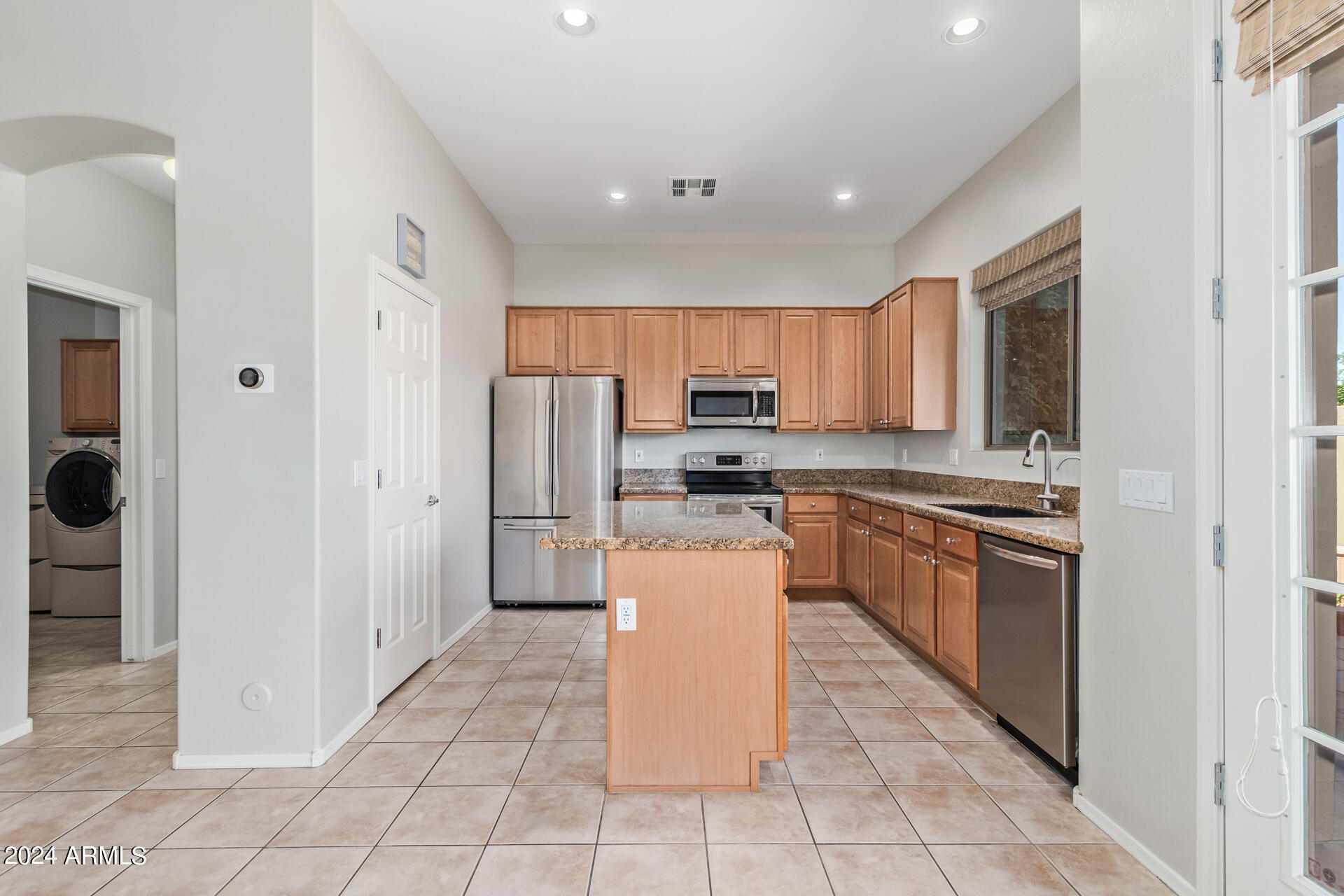 1988 W PERIWINKLE Way