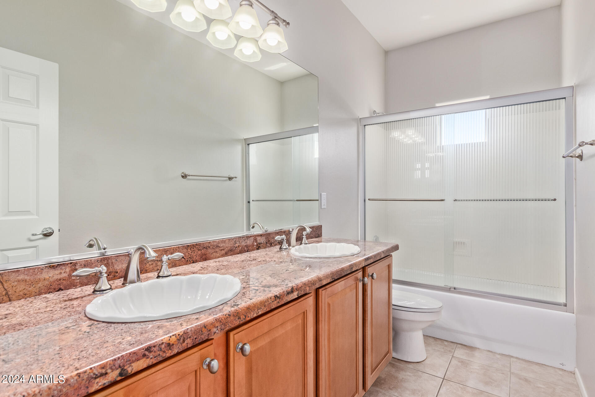 1988 W PERIWINKLE Way