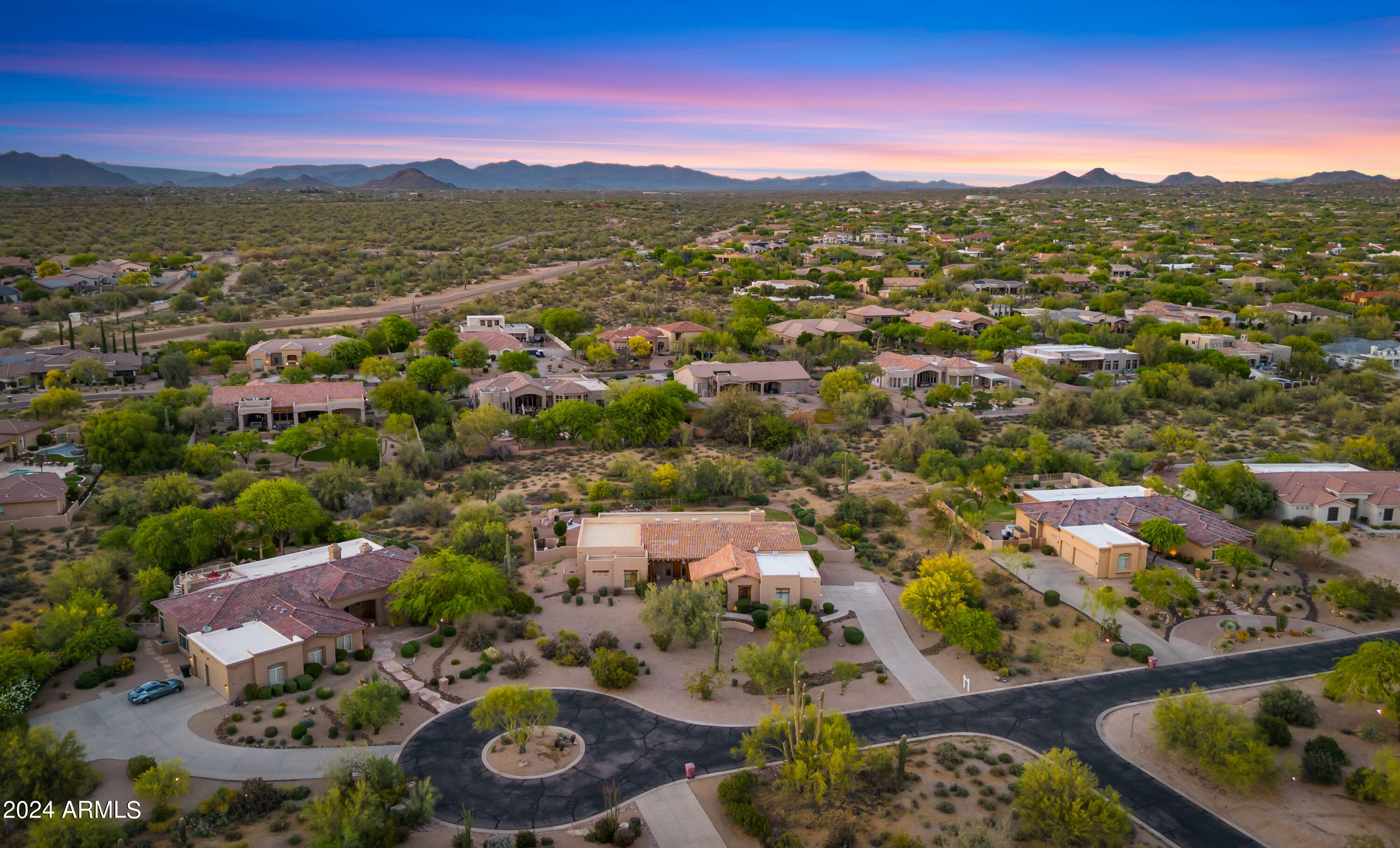 7832 E PARKVIEW Lane