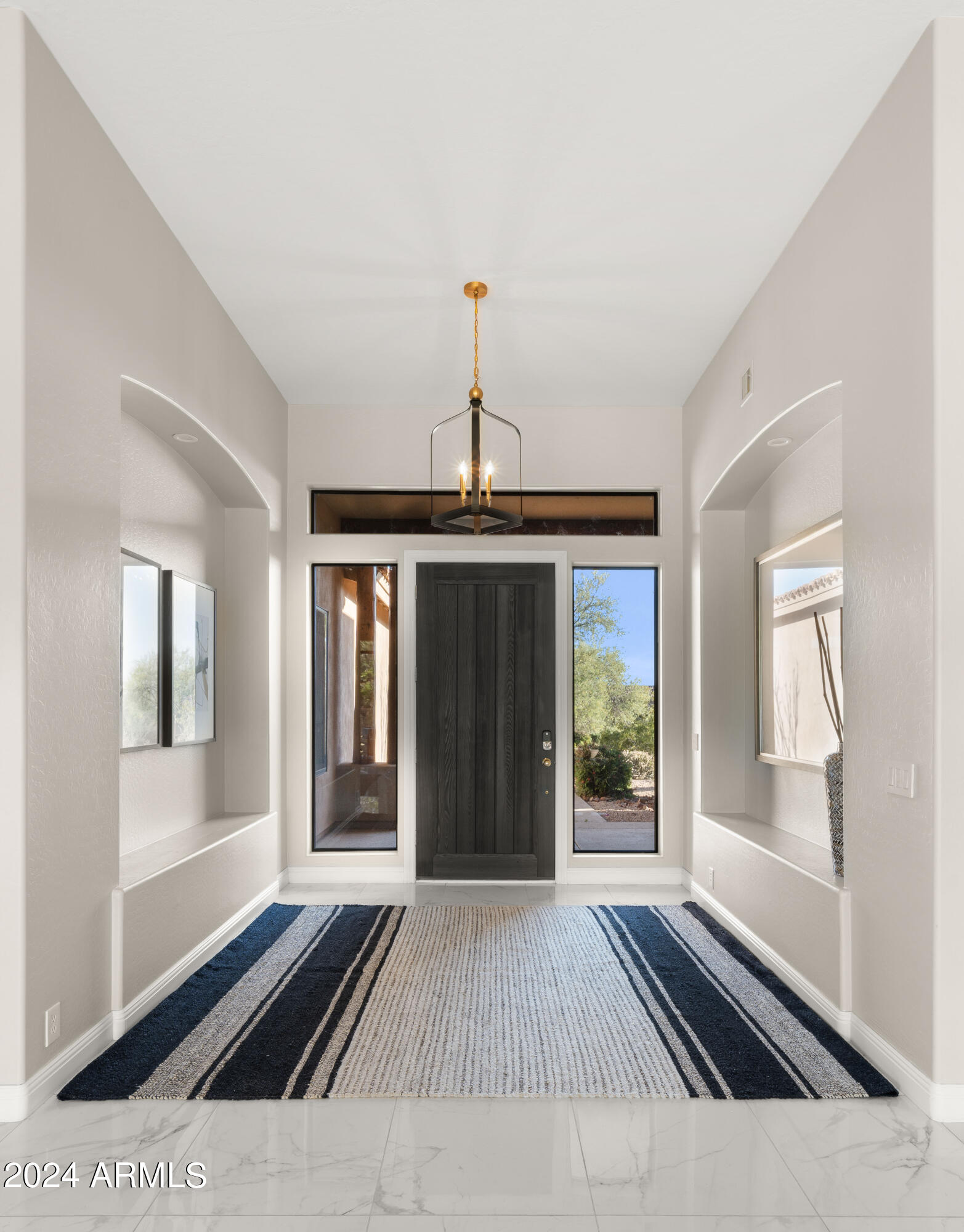 7832 E PARKVIEW Lane