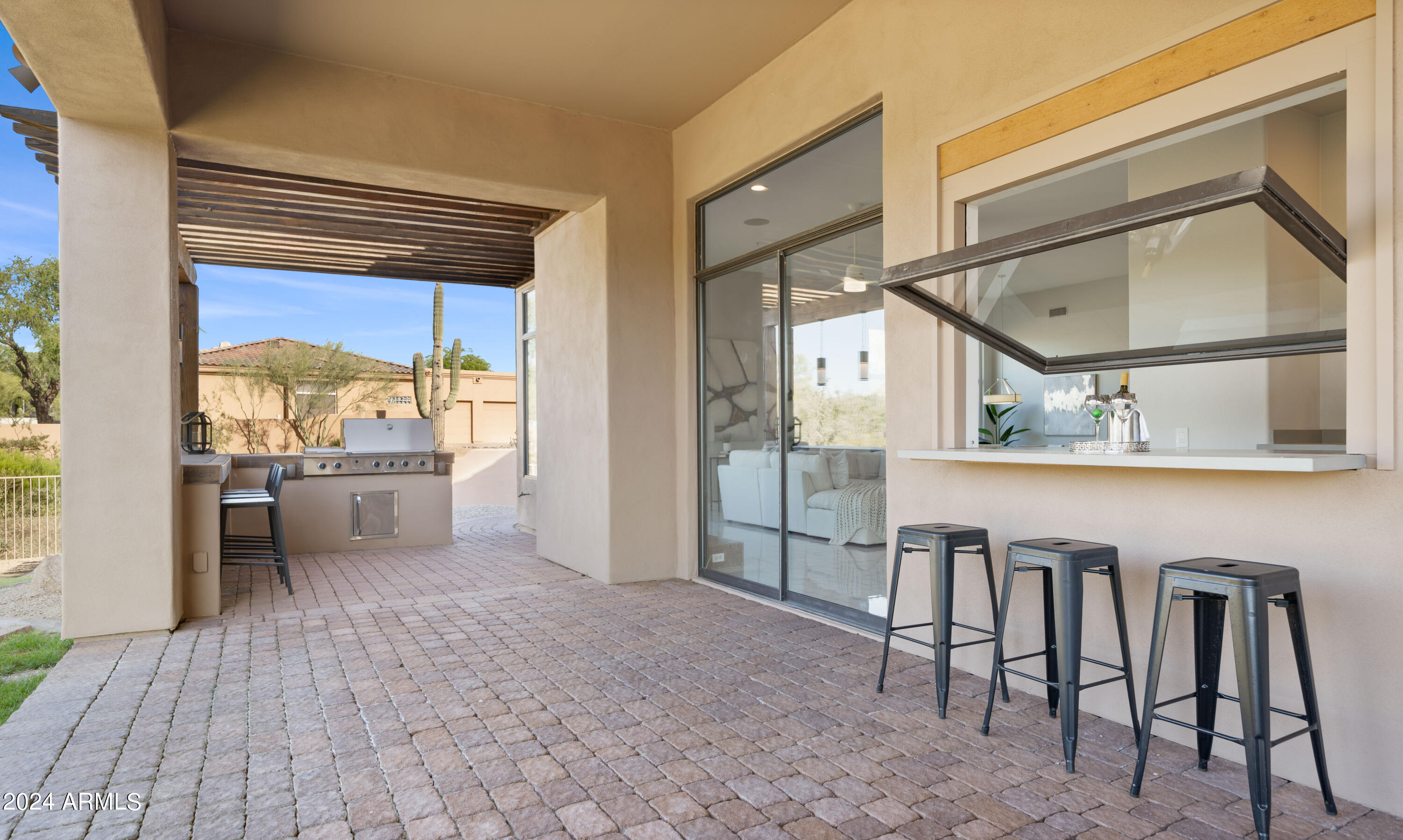 7832 E PARKVIEW Lane