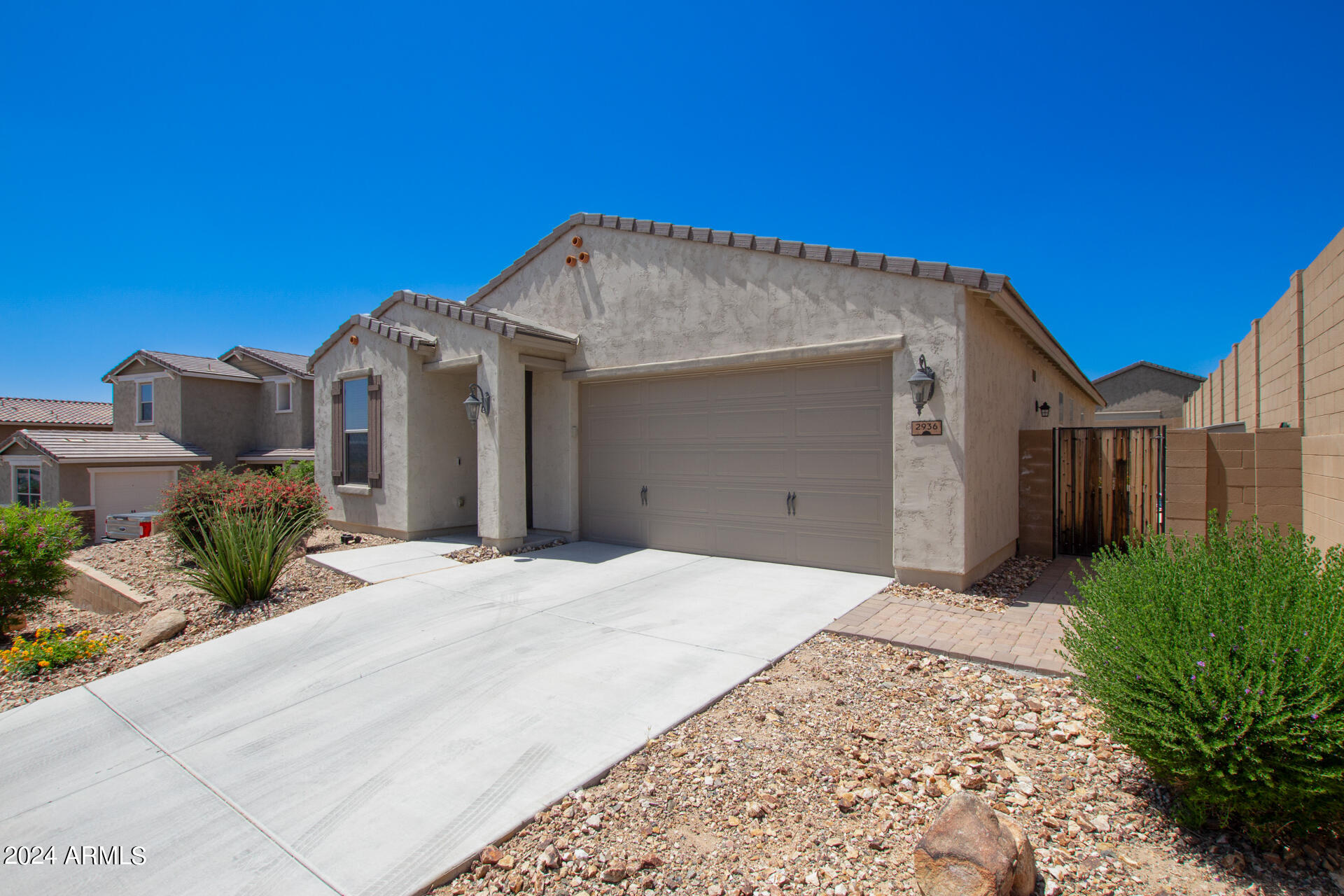 2936 W Brilliant Sky Drive