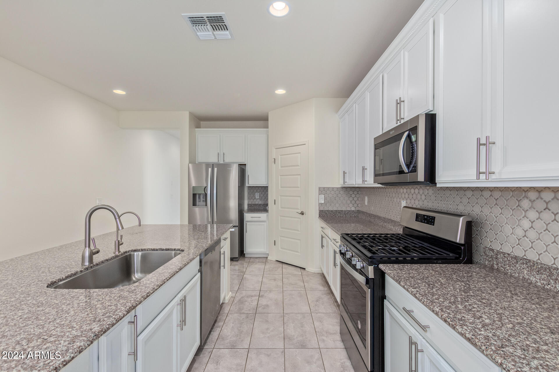 2936 W Brilliant Sky Drive