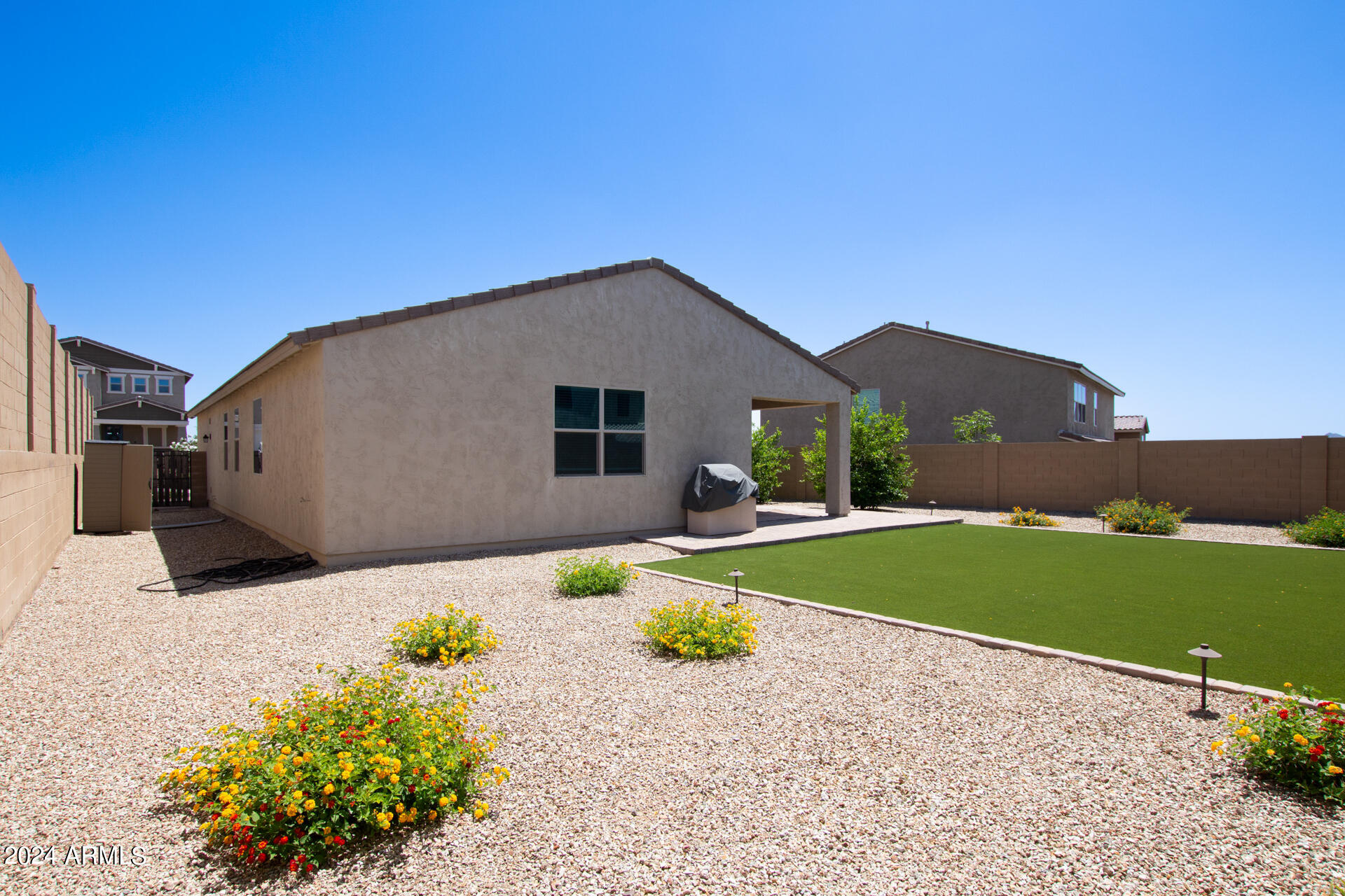 2936 W Brilliant Sky Drive