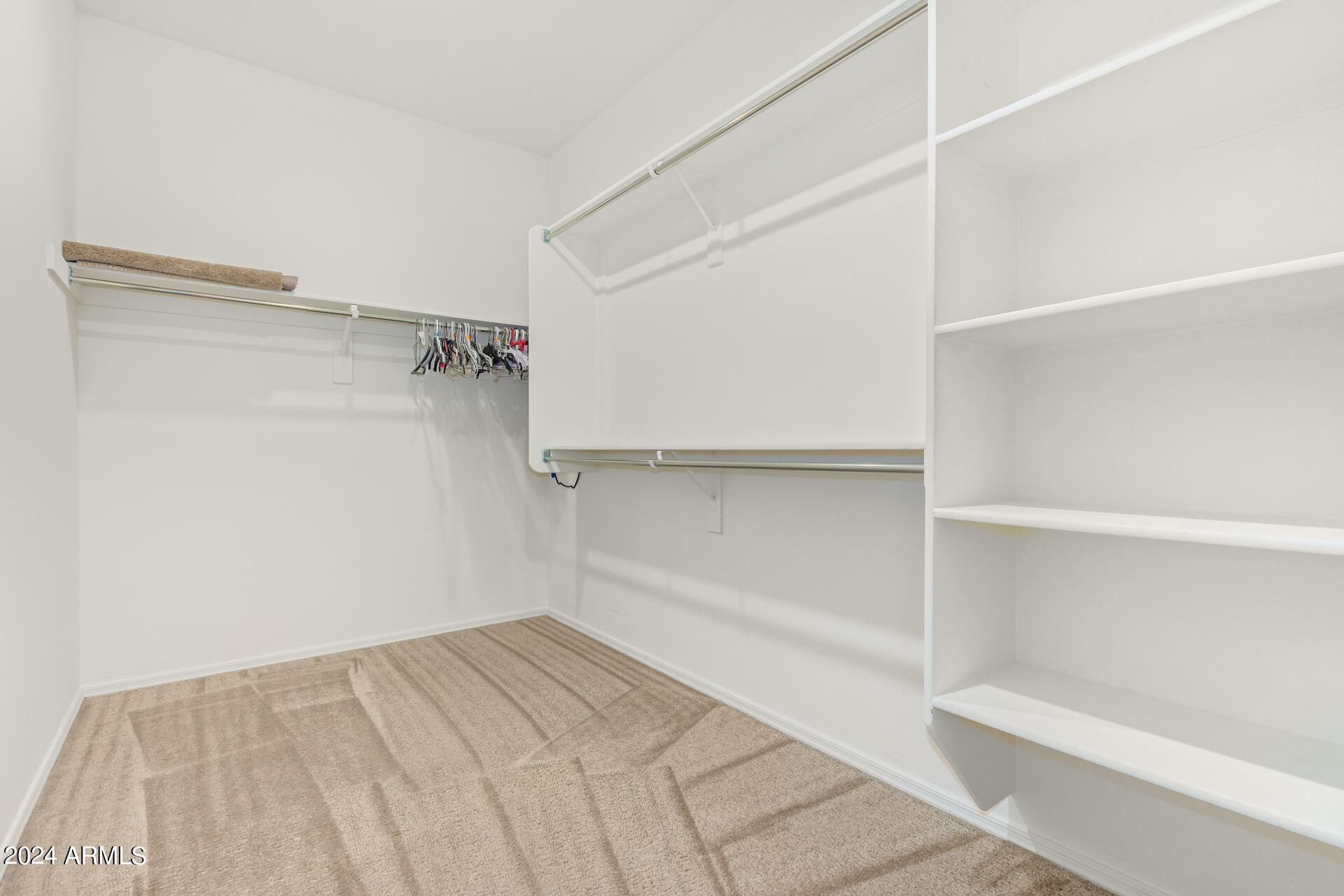 2936 W Brilliant Sky Drive