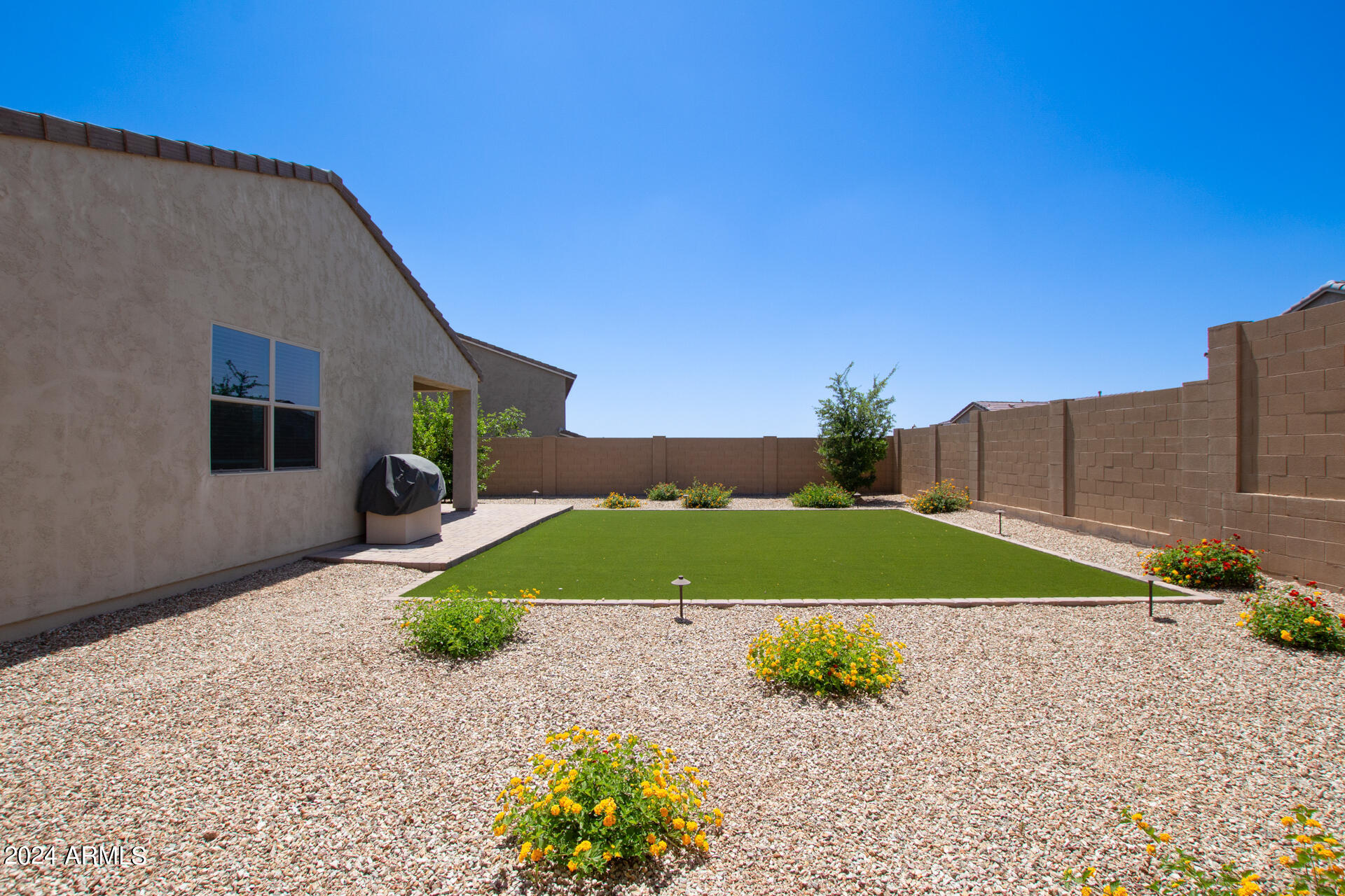 2936 W Brilliant Sky Drive