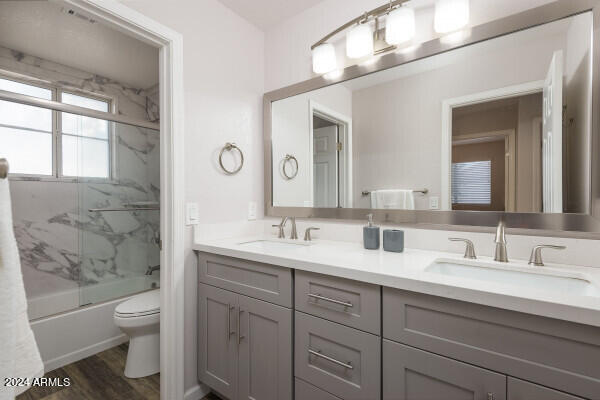 1568 E San Remo Avenue