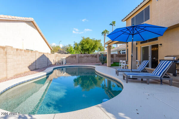 1568 E San Remo Avenue