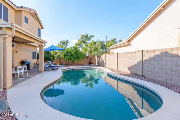 1568 E San Remo Avenue