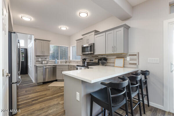 1568 E San Remo Avenue