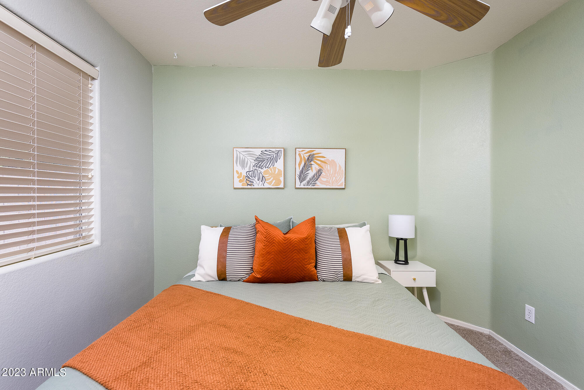 8161 W PONTIAC Drive