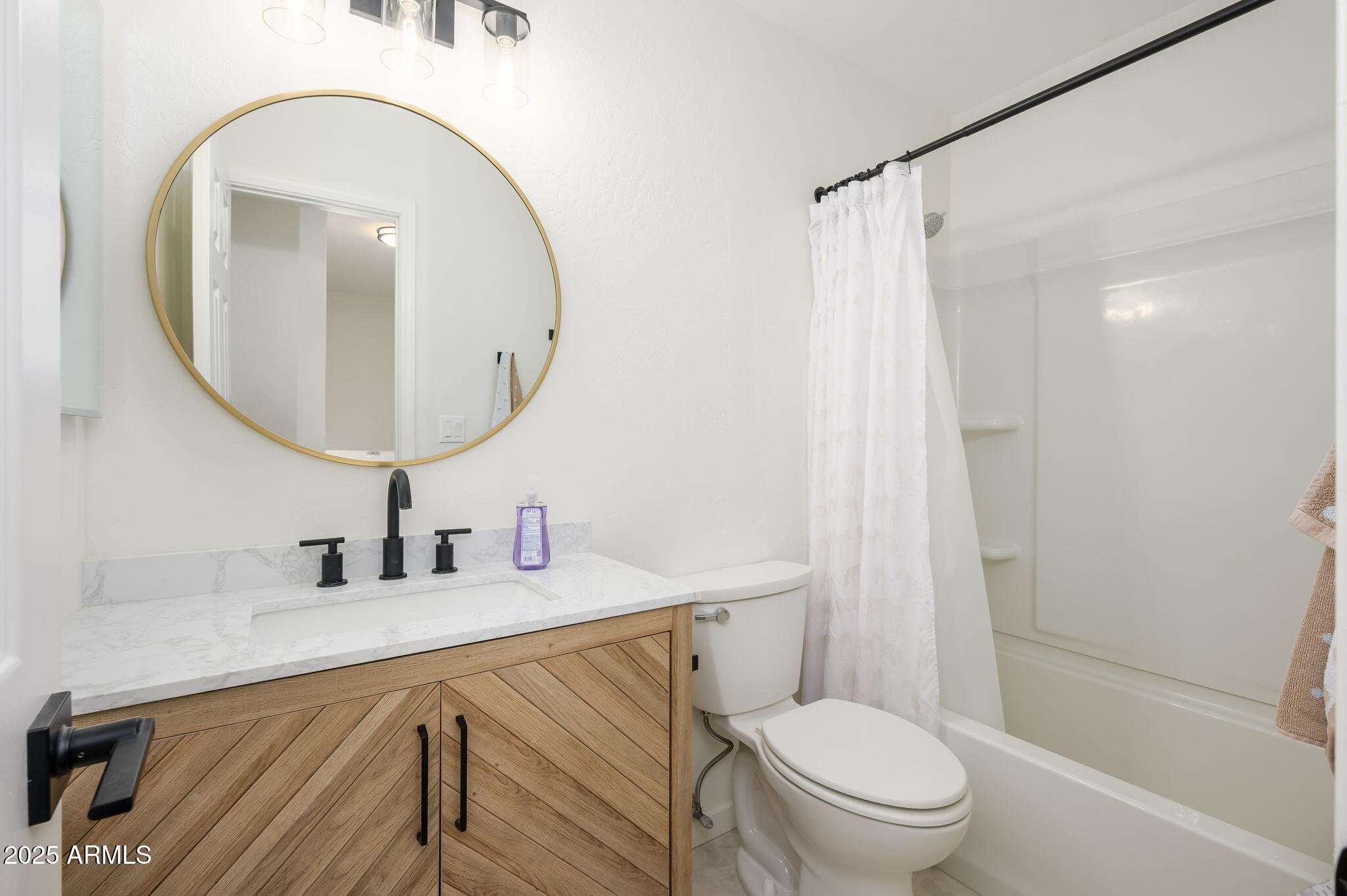 3755 E BROADWAY Road, 21