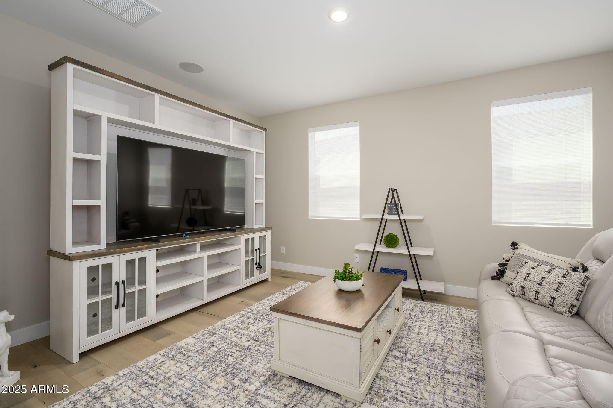 7374 W BENT TREE Drive