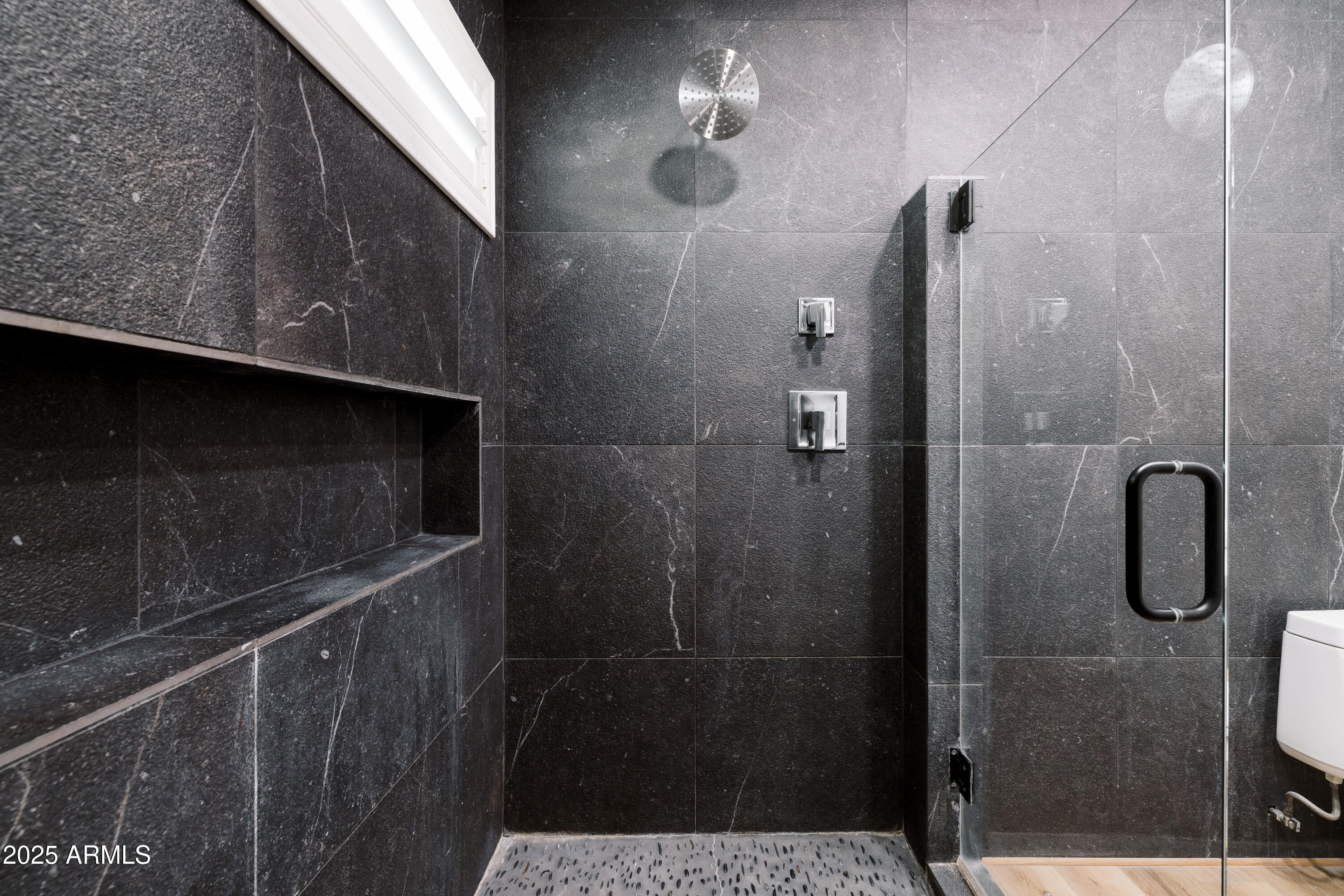 5226 E KATHLEEN Road