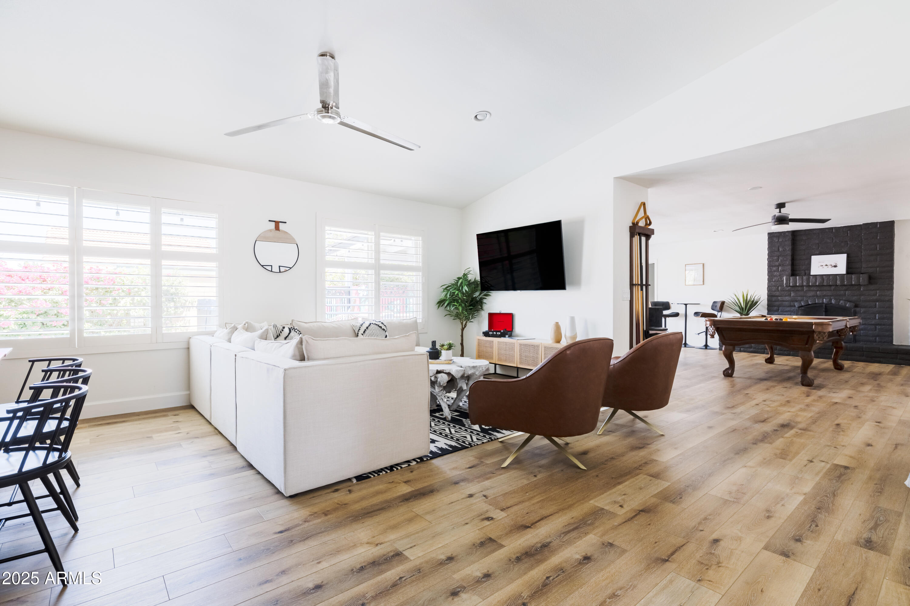 5226 E KATHLEEN Road