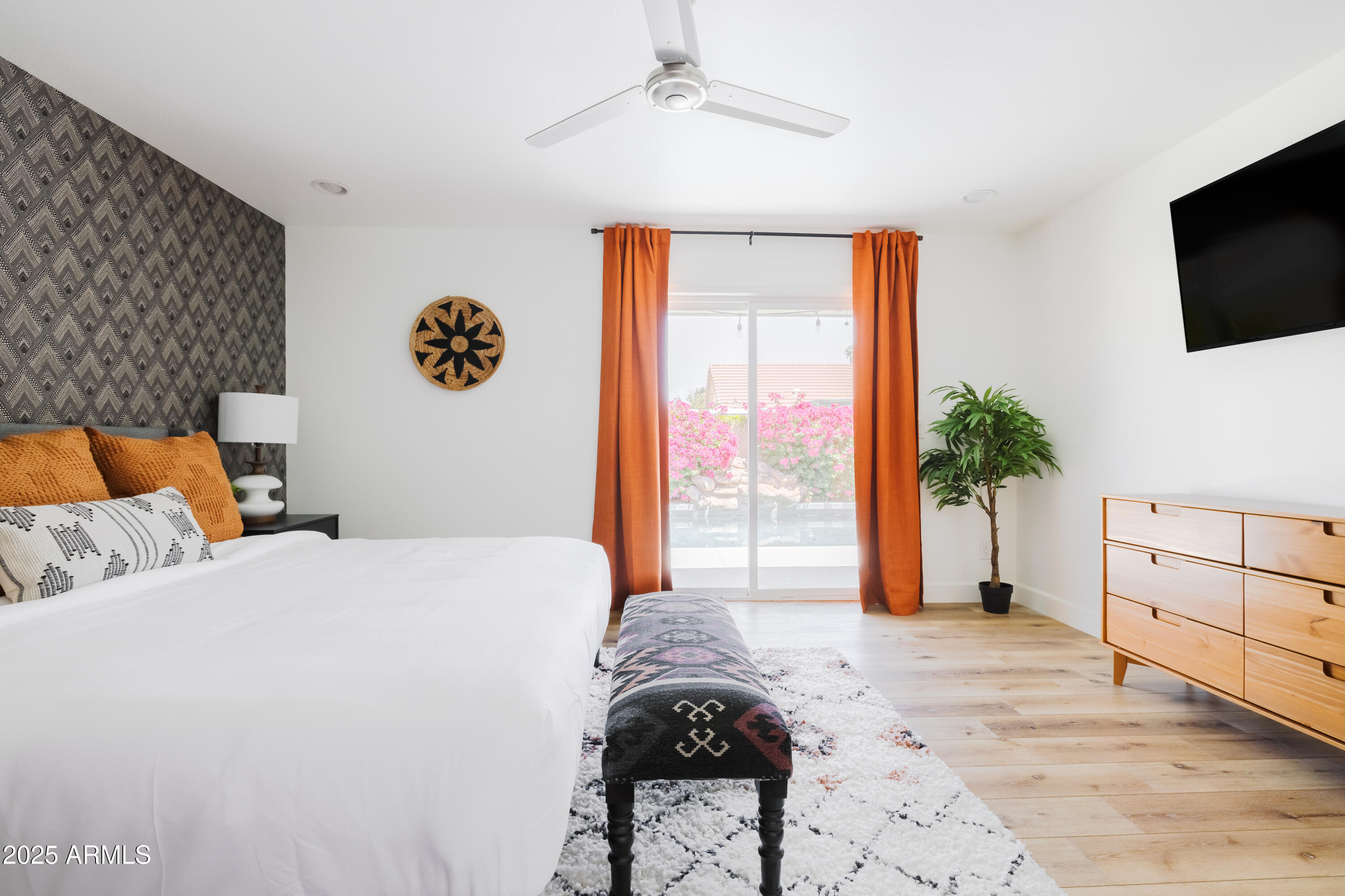 5226 E KATHLEEN Road