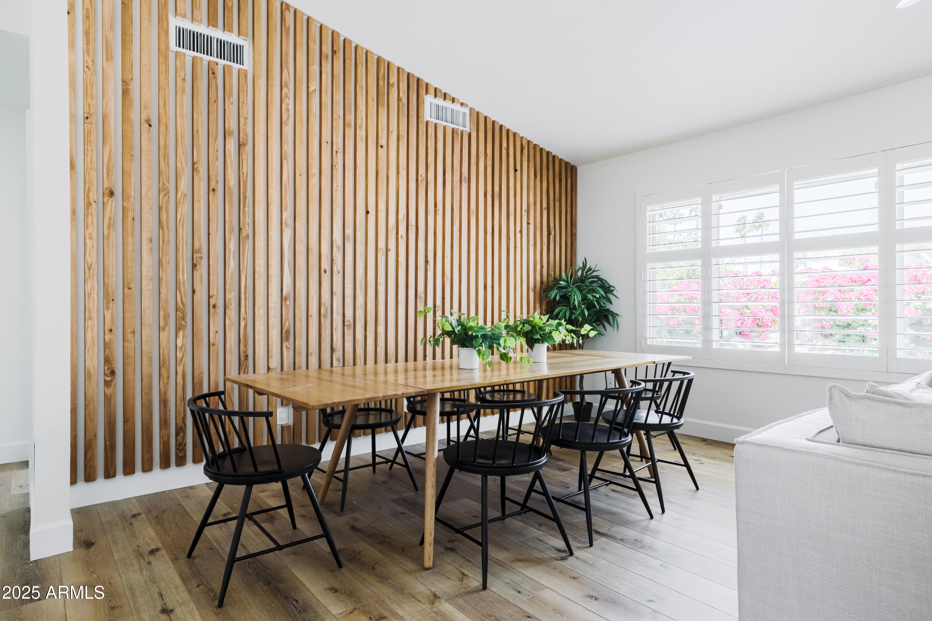 5226 E KATHLEEN Road