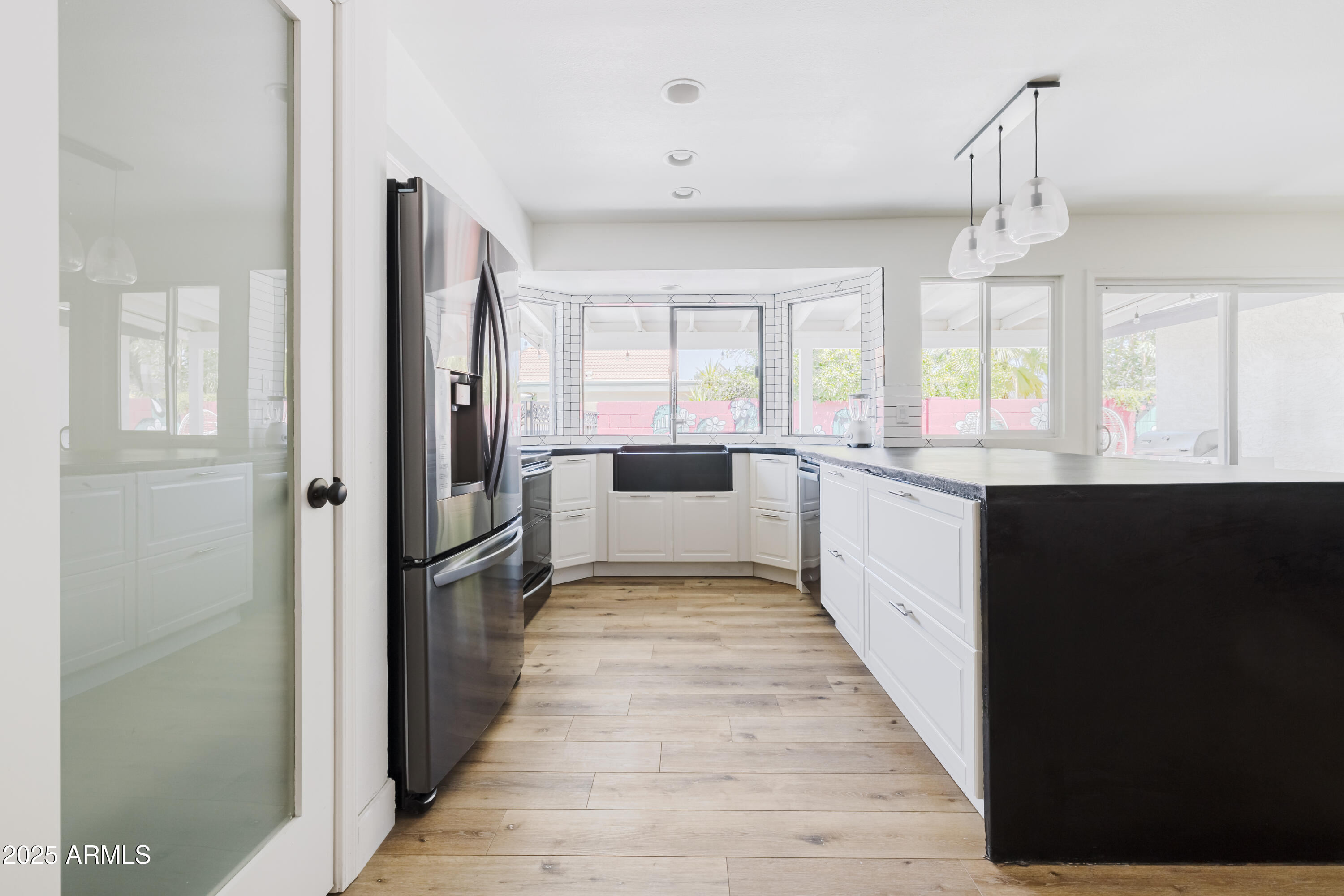 5226 E KATHLEEN Road