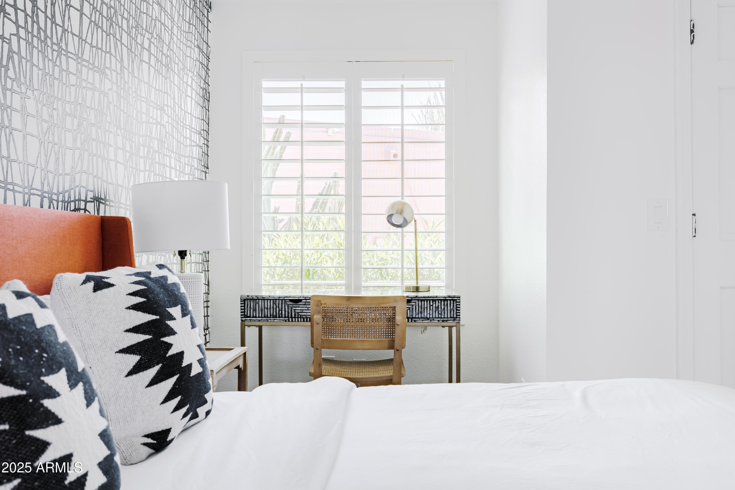 5226 E KATHLEEN Road