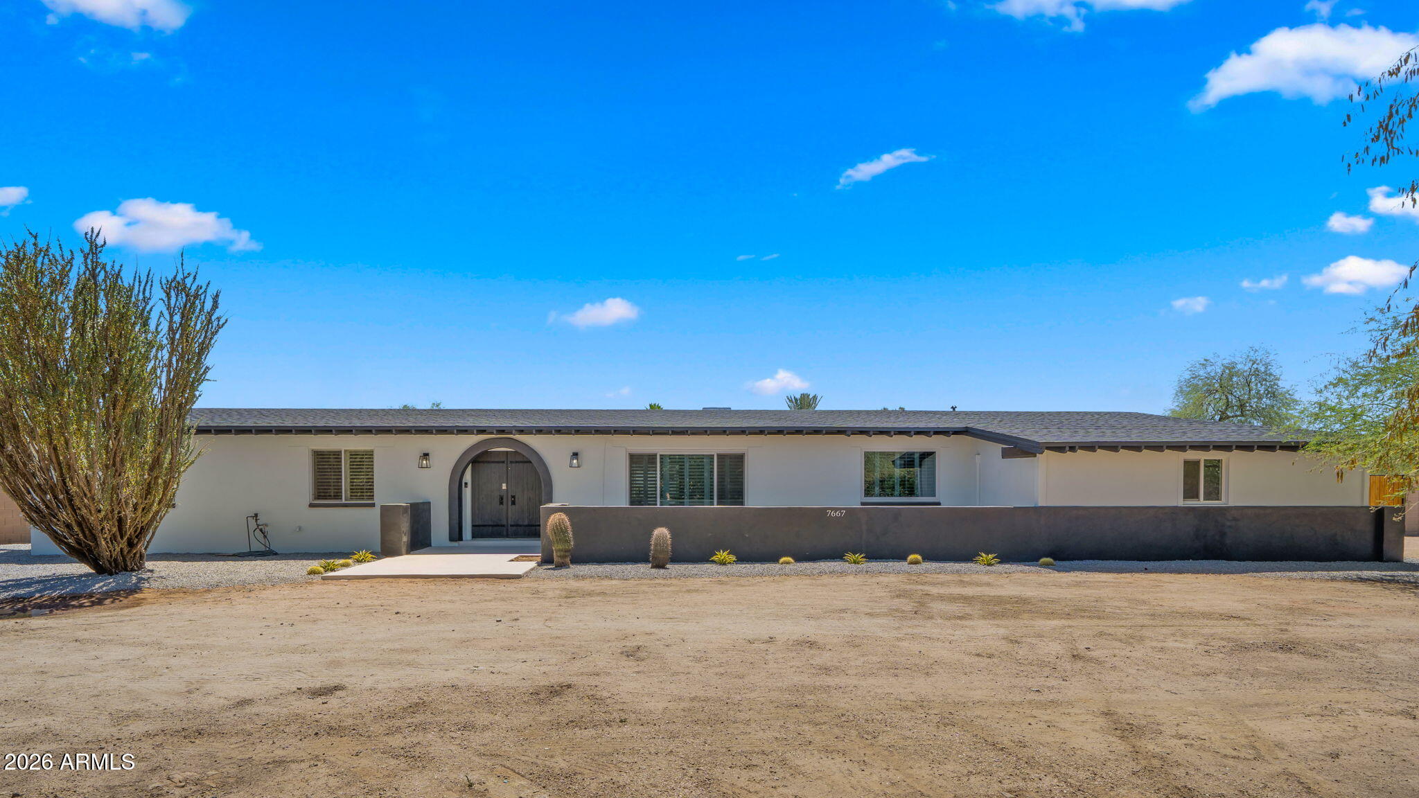 7667 E CACTUS Road