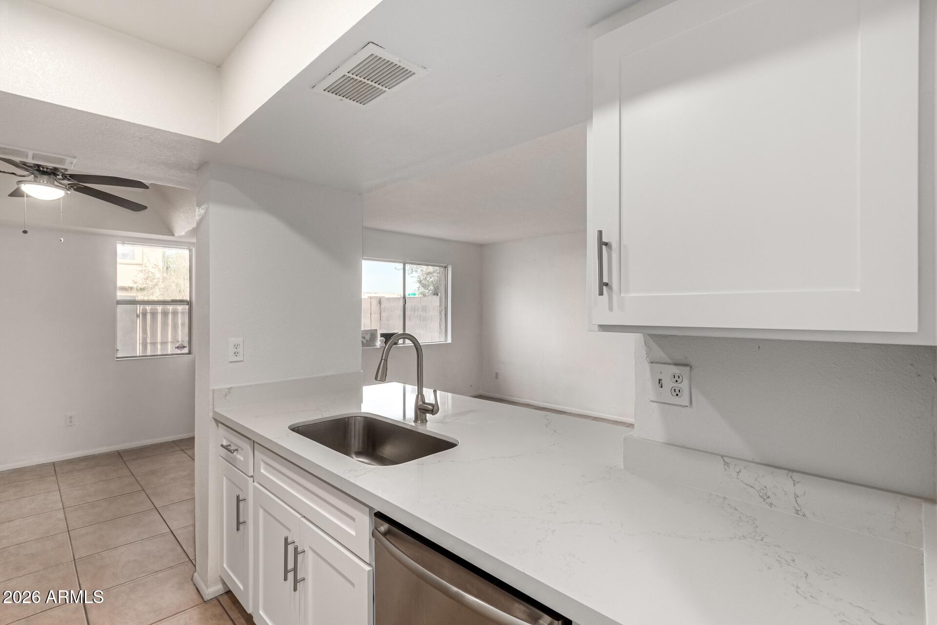 4428 E Wood St Street 595