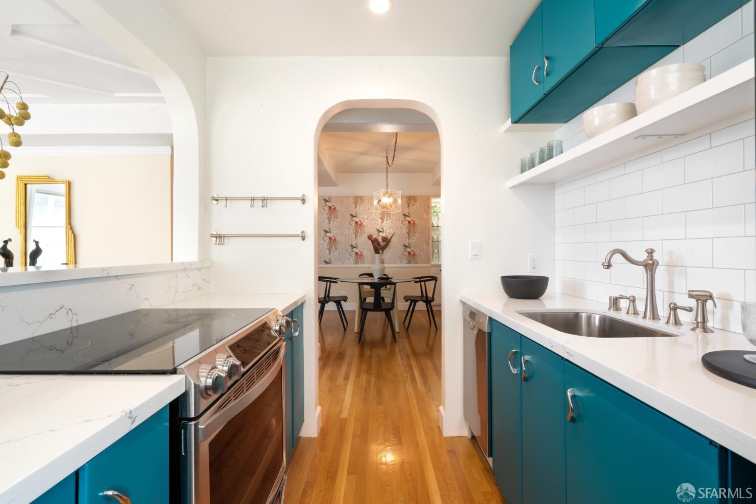 631 Ofarrell Street # 402