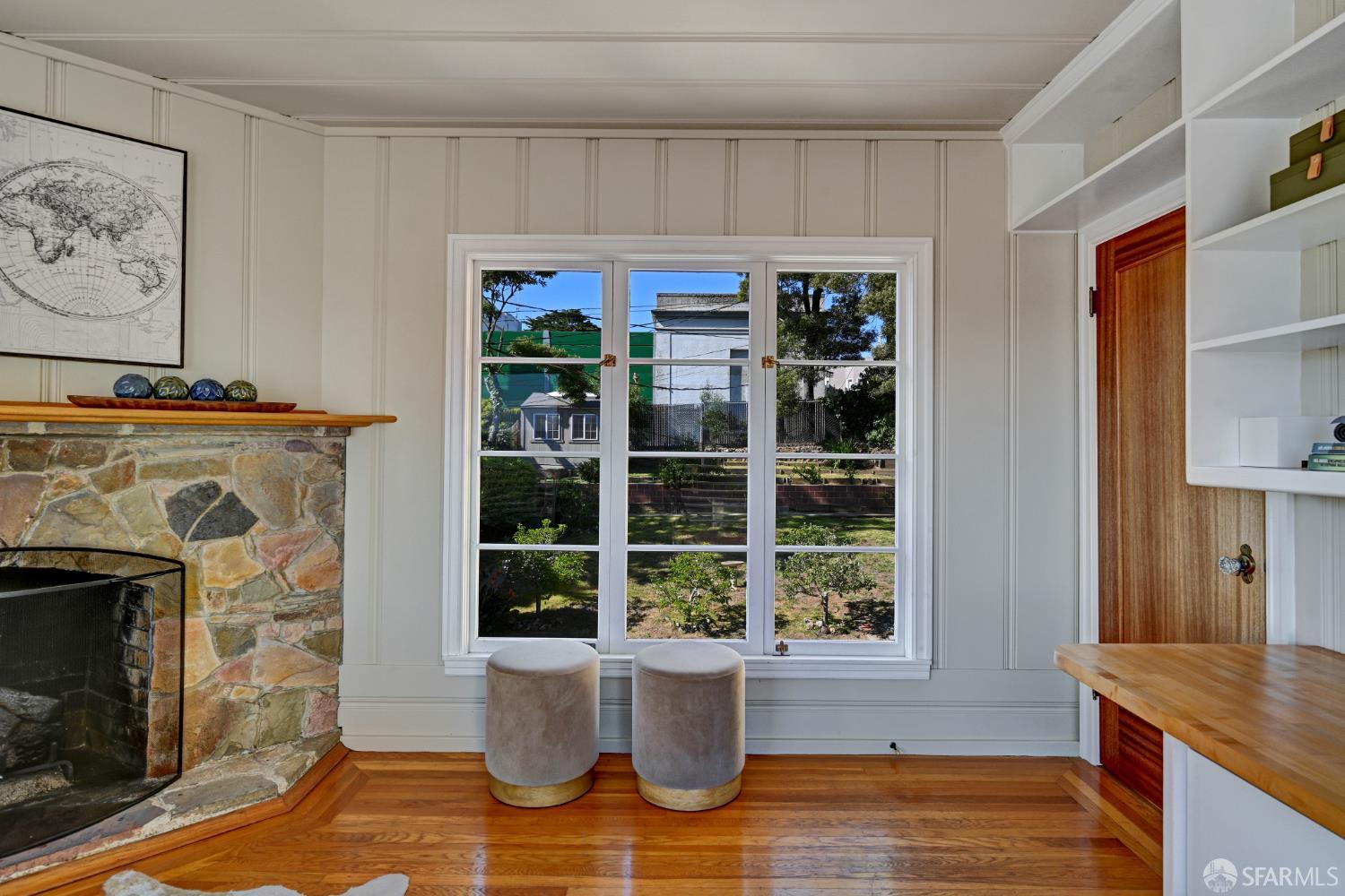 376 Moncada Way
