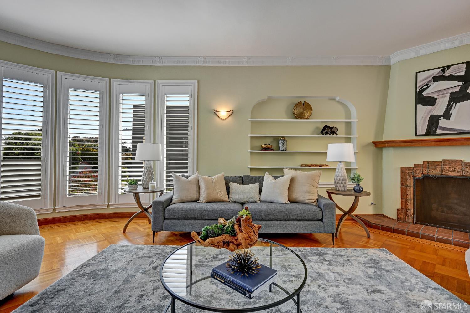 376 Moncada Way