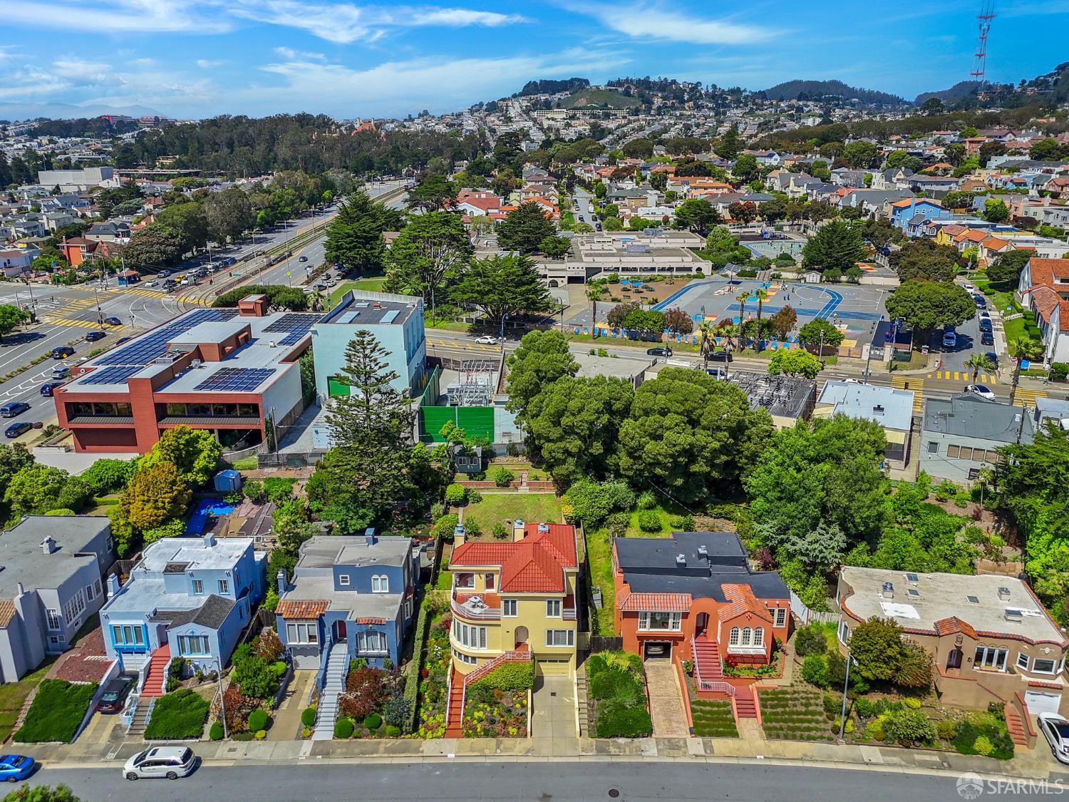 376 Moncada Way