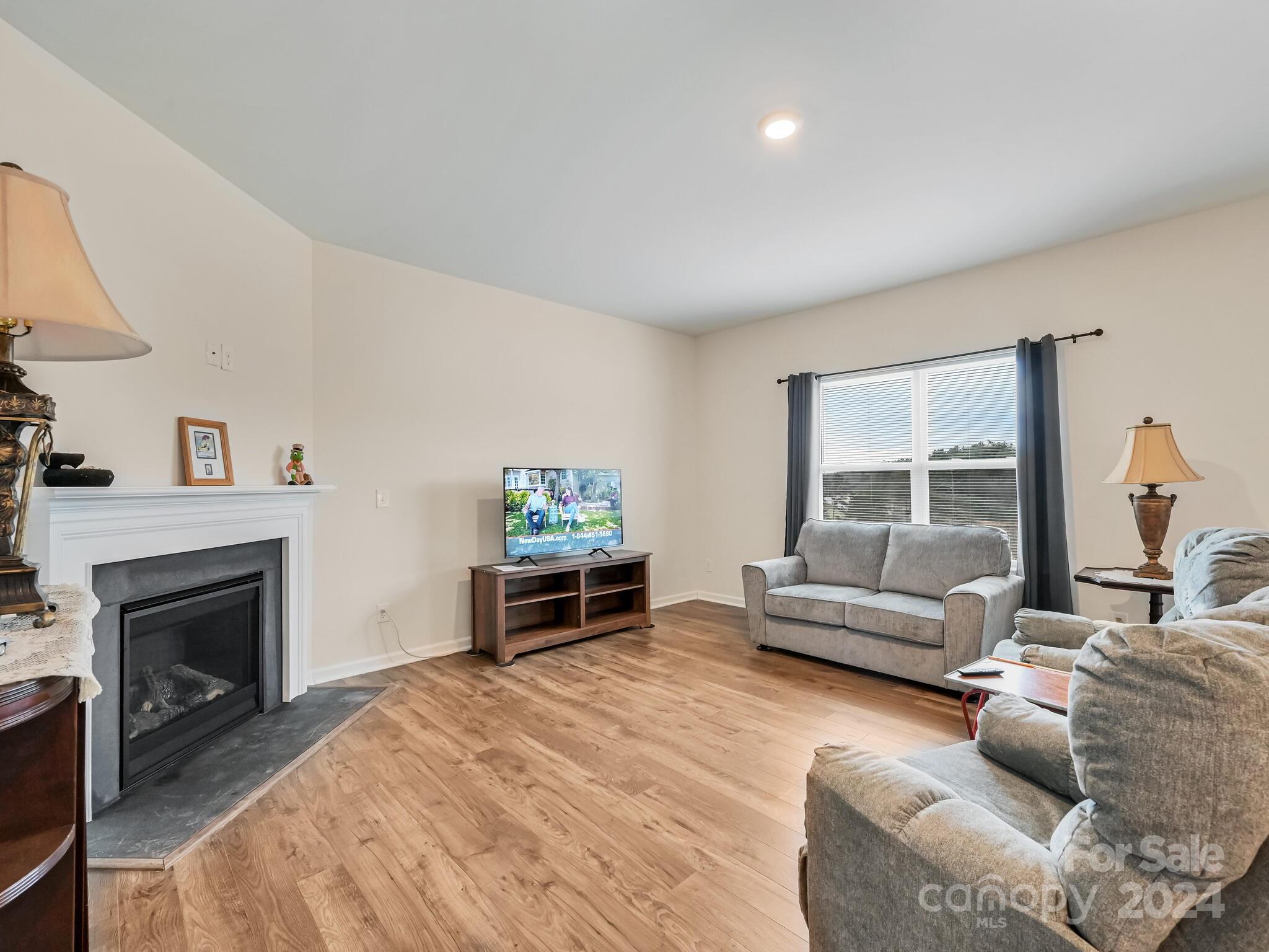 235 Ridgeview Lane