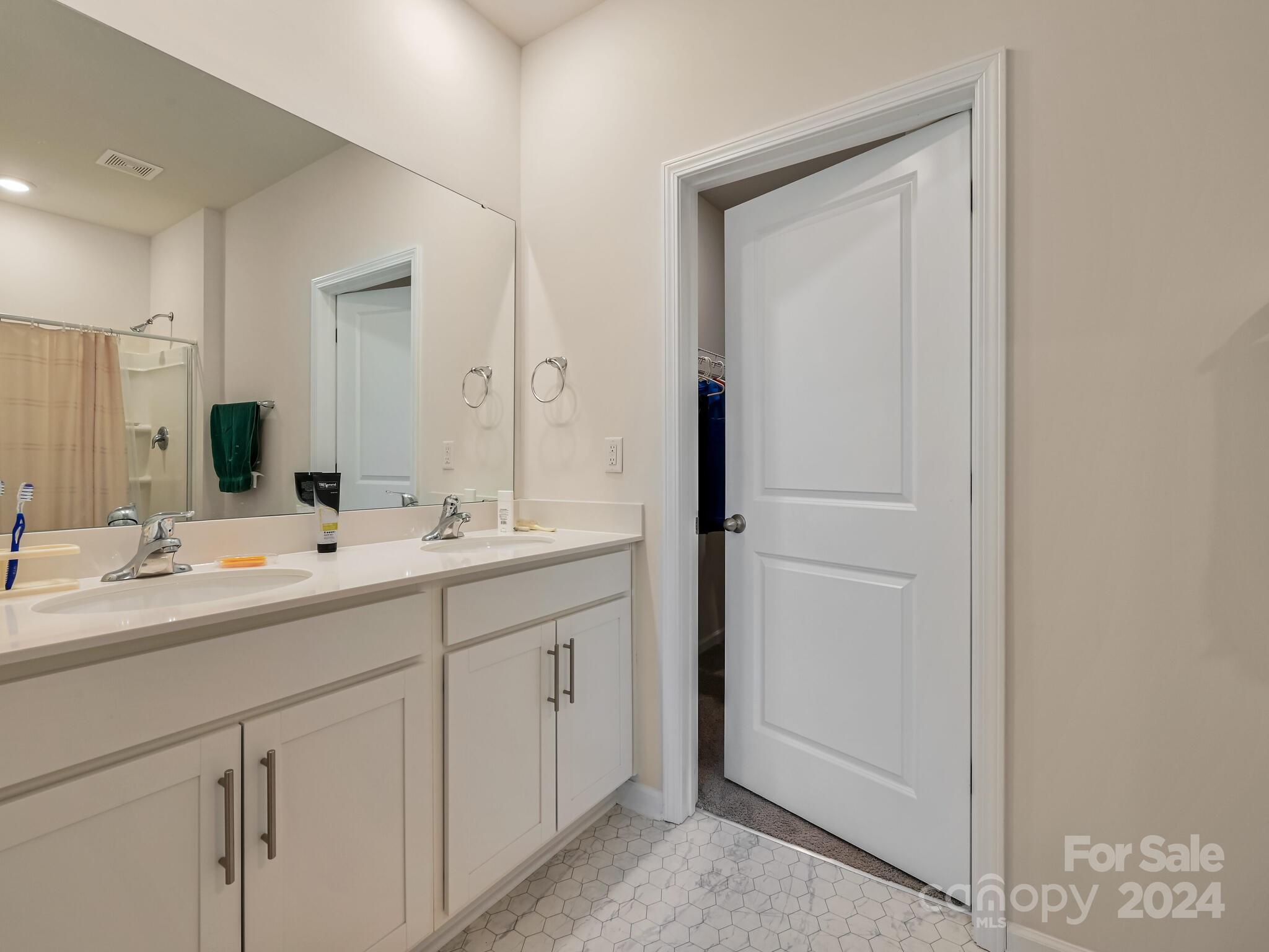 235 Ridgeview Lane
