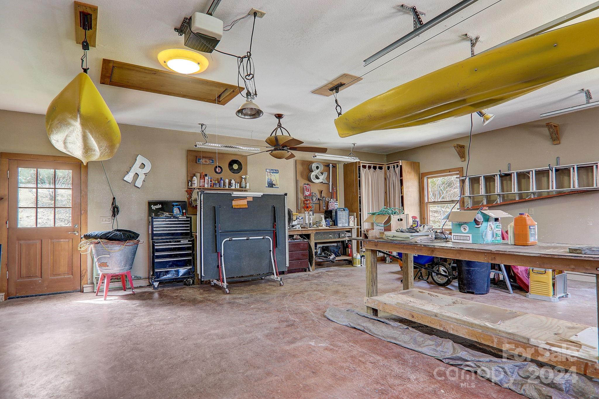 33 Poplar Ridge Lane