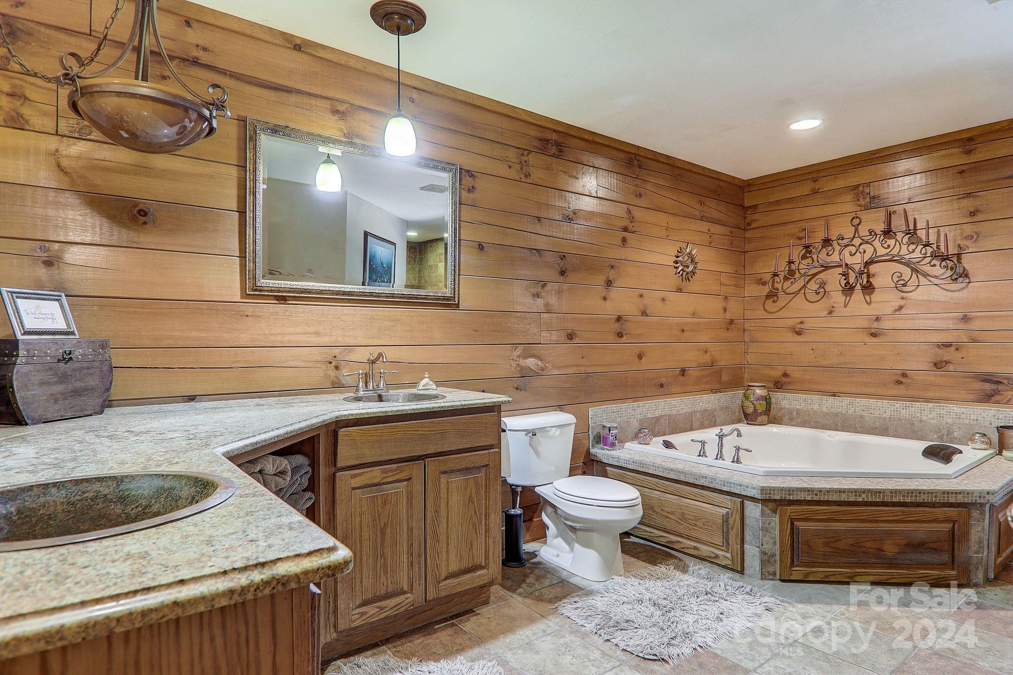 33 Poplar Ridge Lane