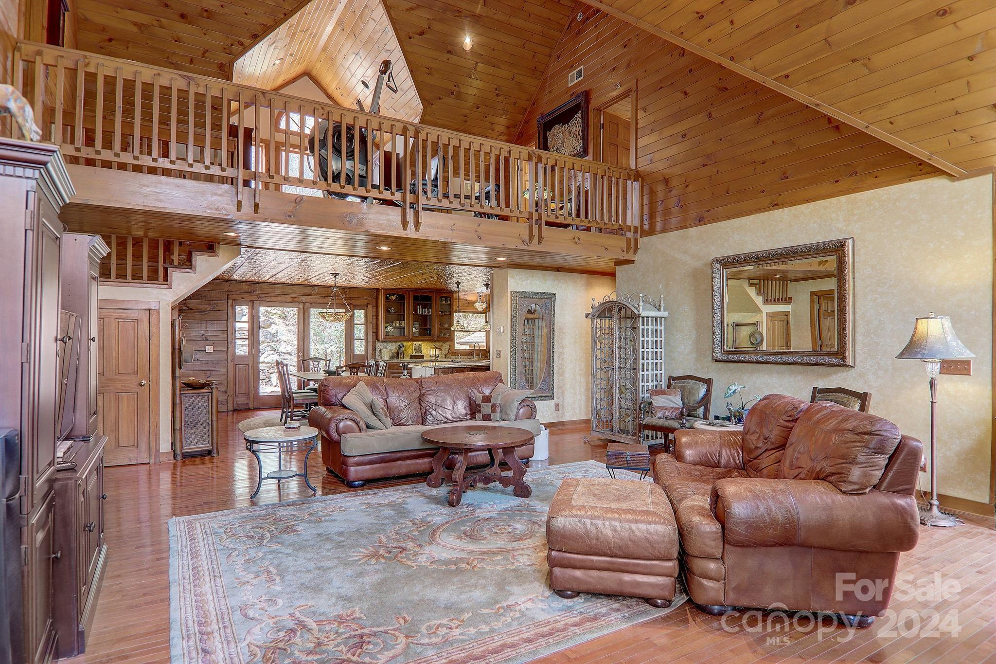 33 Poplar Ridge Lane