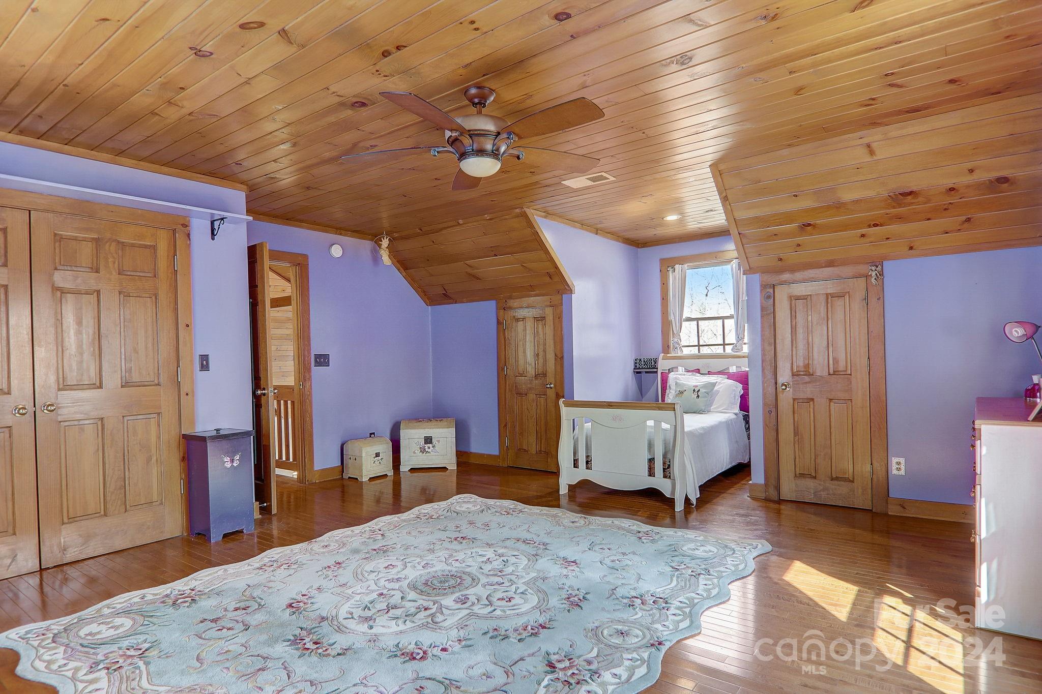 33 Poplar Ridge Lane