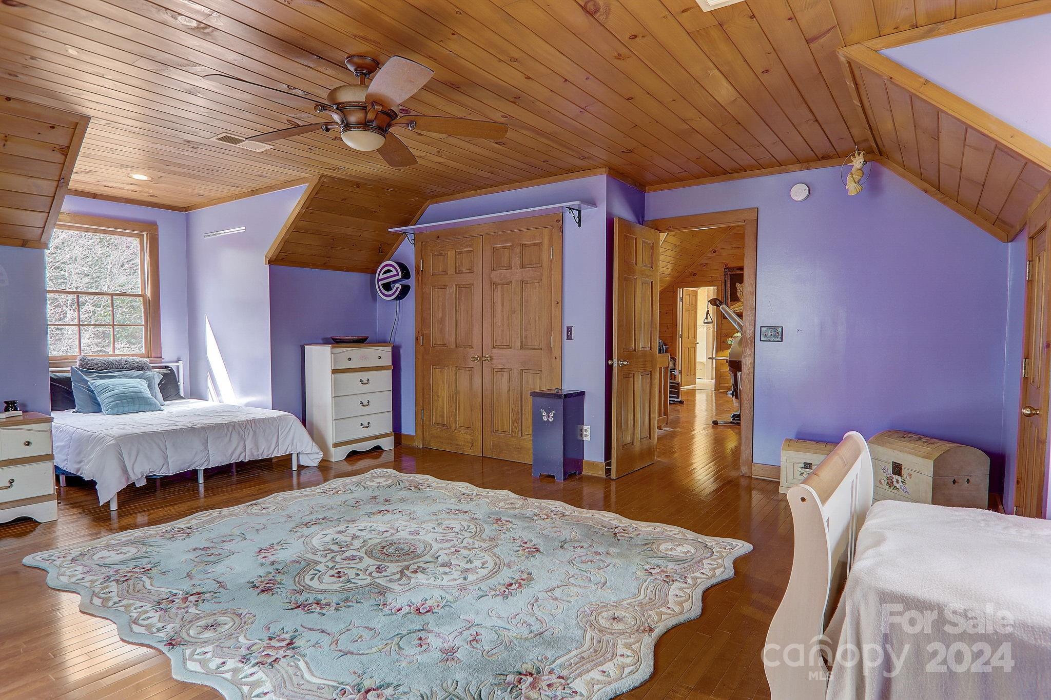 33 Poplar Ridge Lane