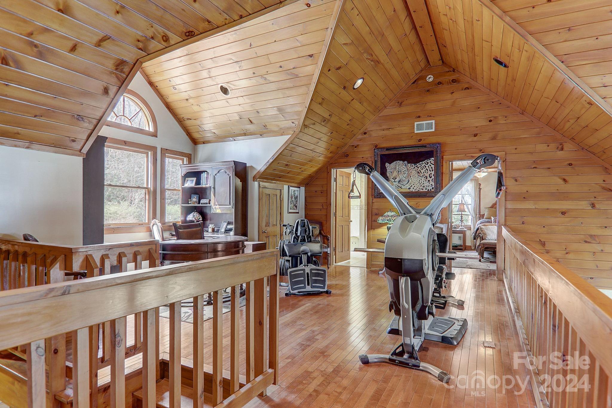 33 Poplar Ridge Lane