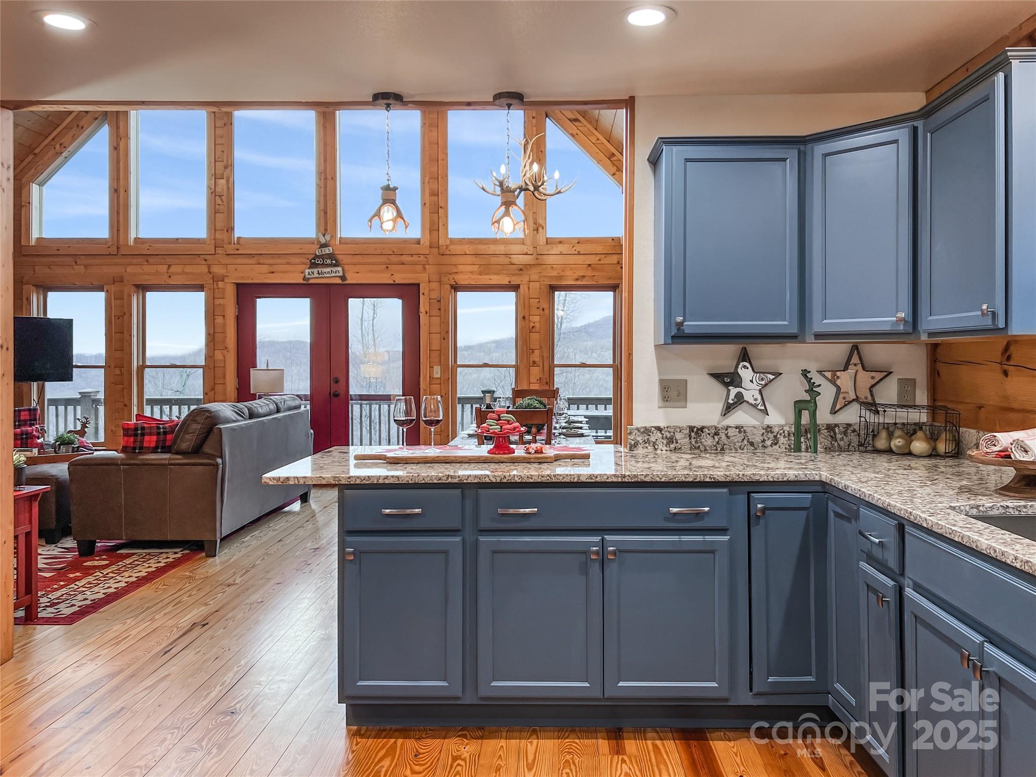 41 Scenic Wolf Drive