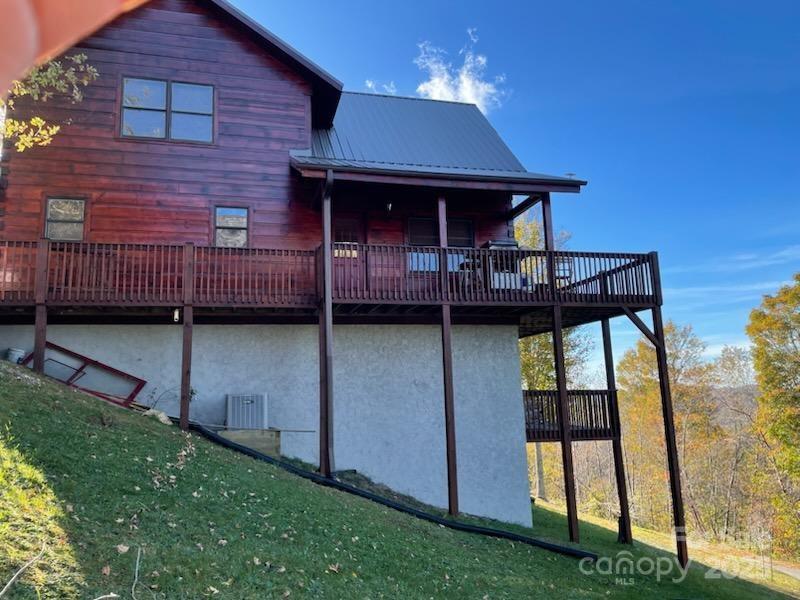 41 Scenic Wolf Drive