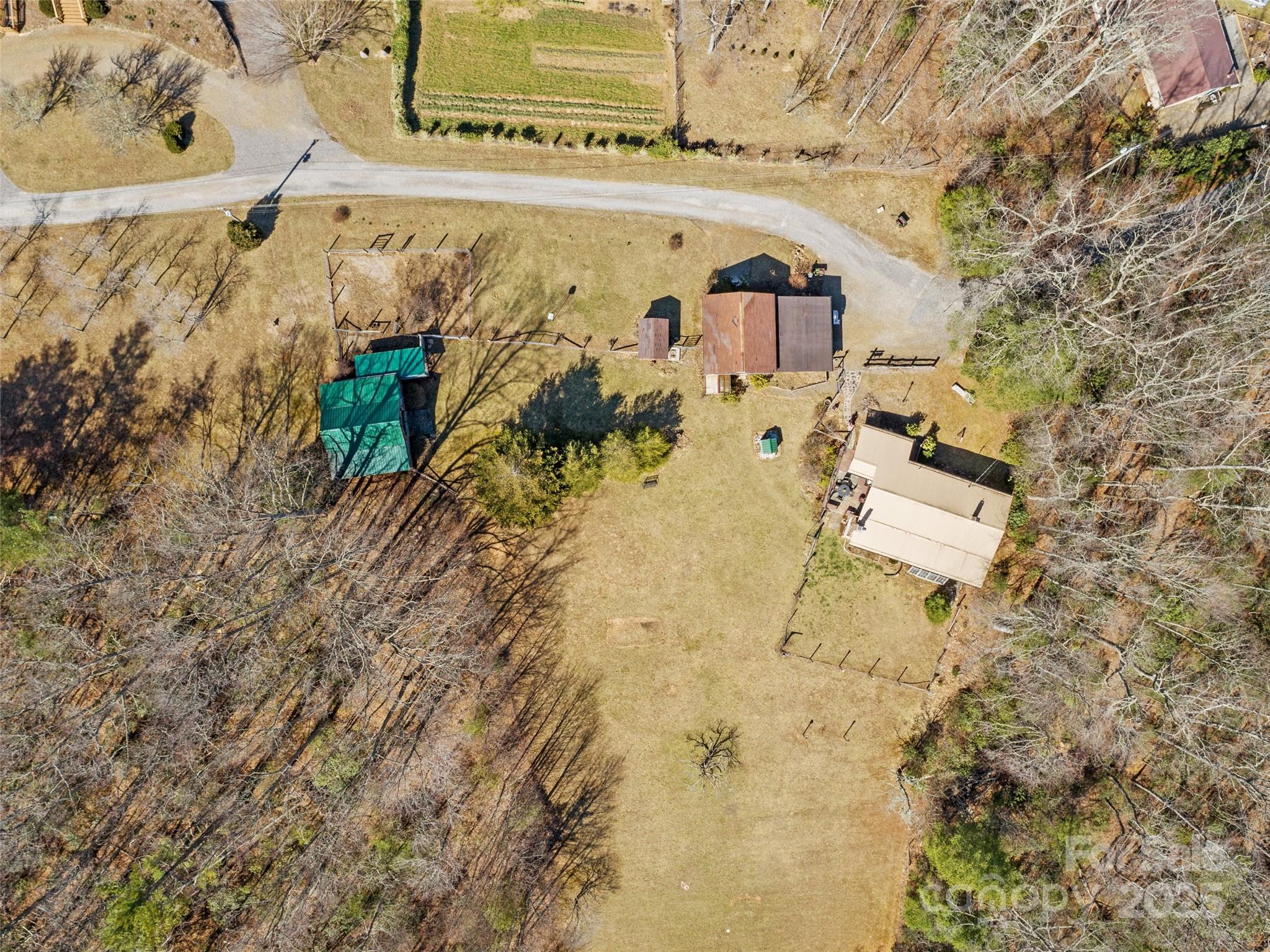 207 Strawberry Hill Lane