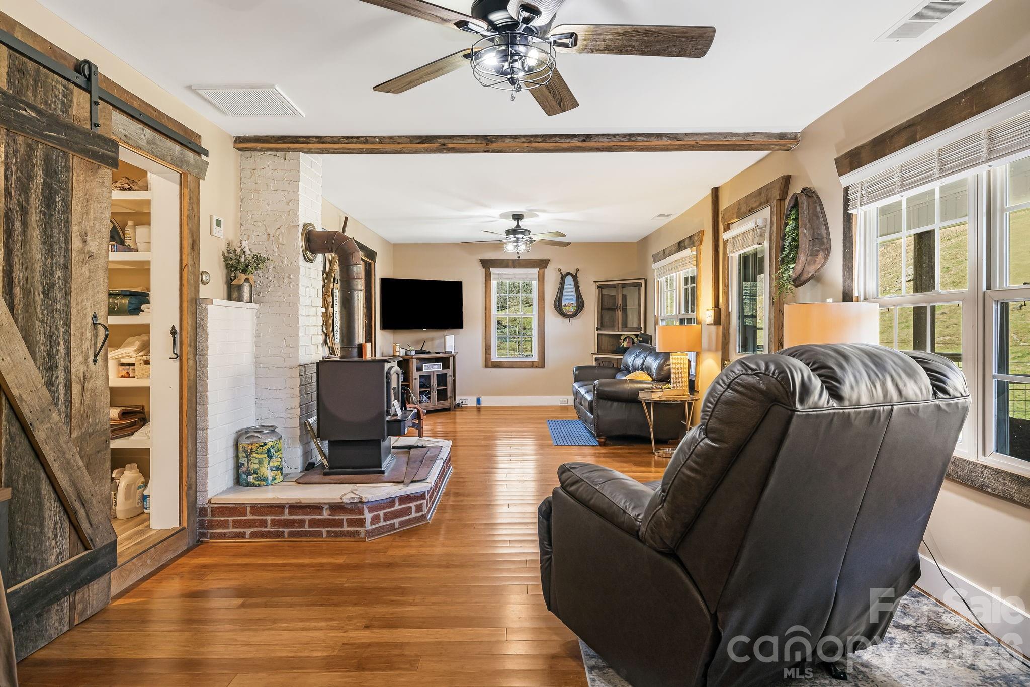 867 Indian Creek Road